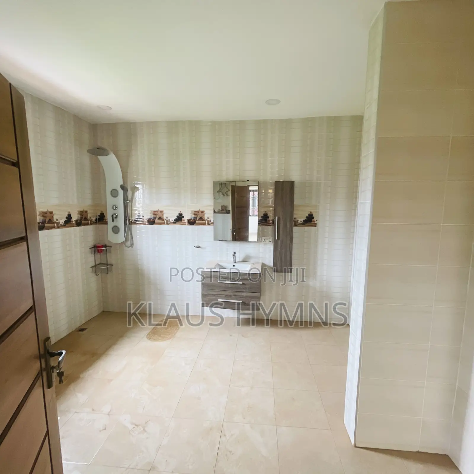 3bdrm Apartment in Graymanproperties, Lake Side Estate for rent