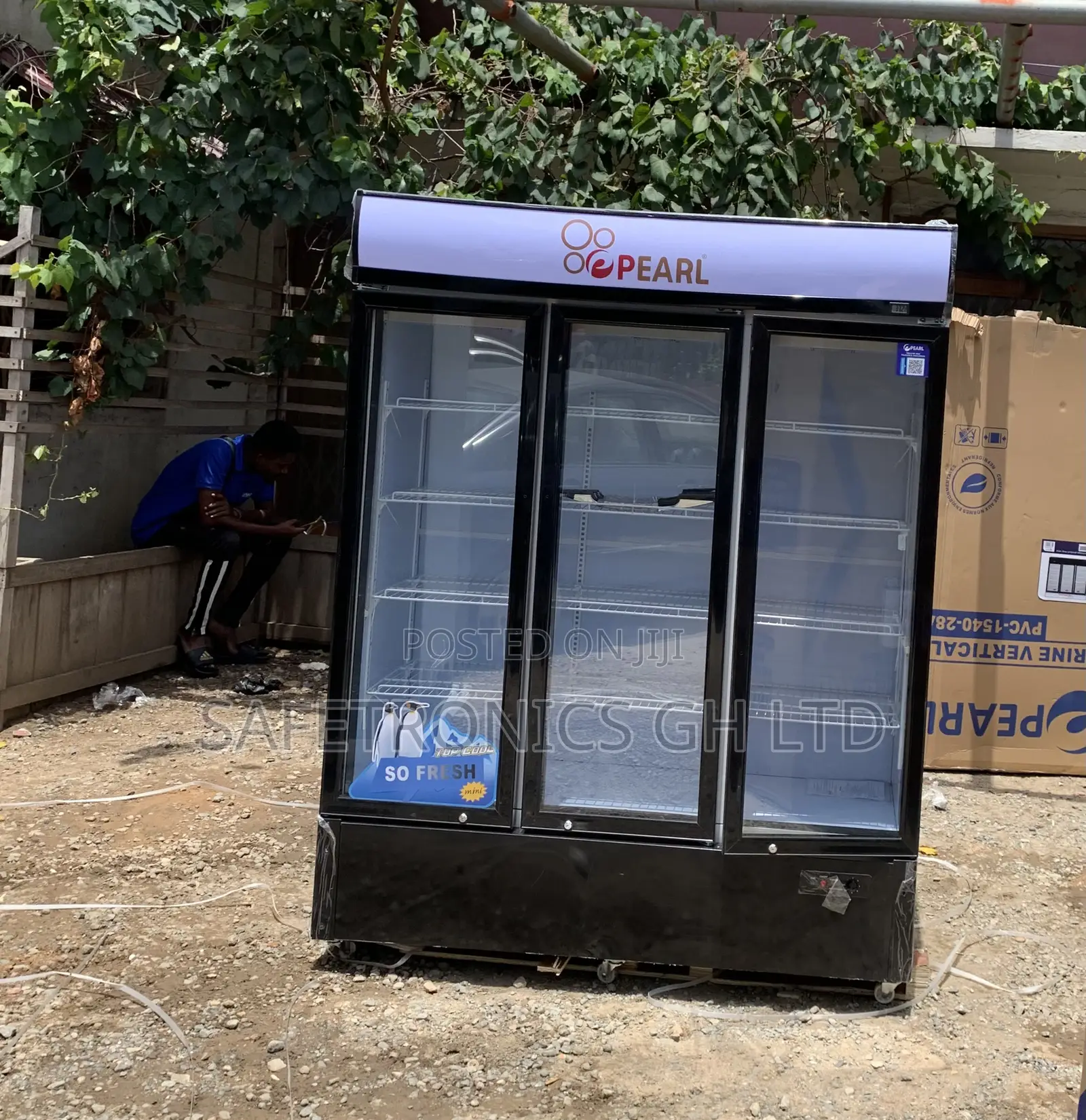 Best Quality Pearl PVC-1540-28ab 3door Commercial Glass Display Fridge
