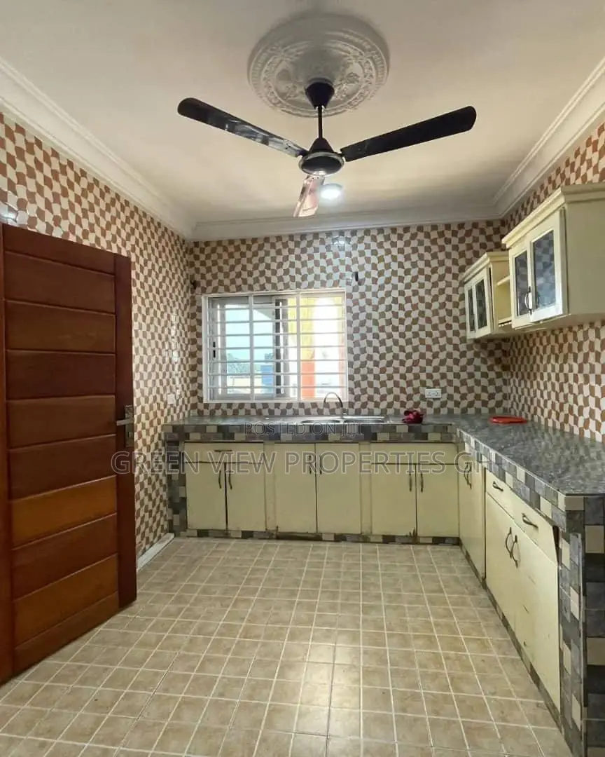 2bdrm Apartment in East Legon for rent