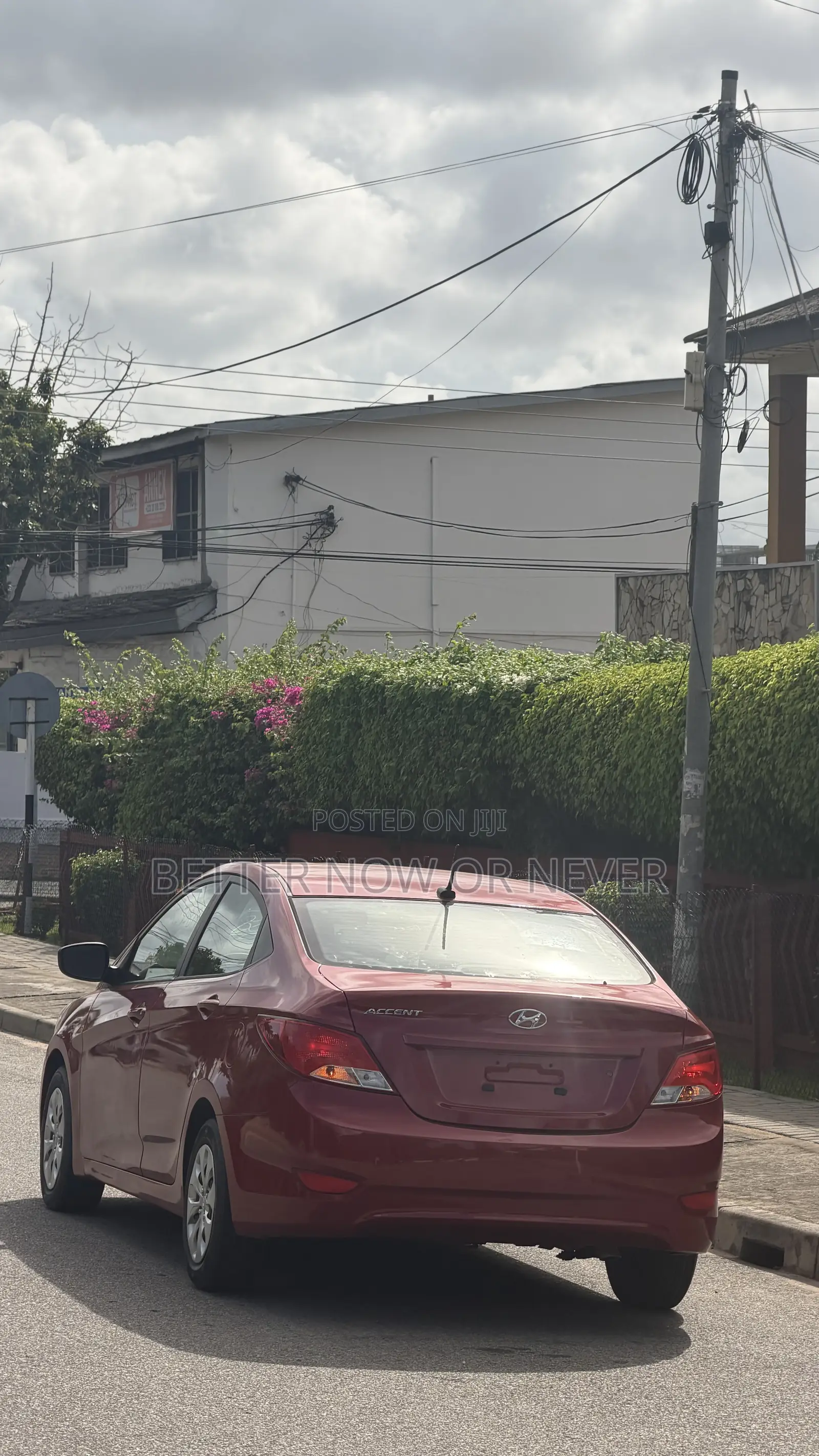 Hyundai Accent SE Sedan 2016 Red