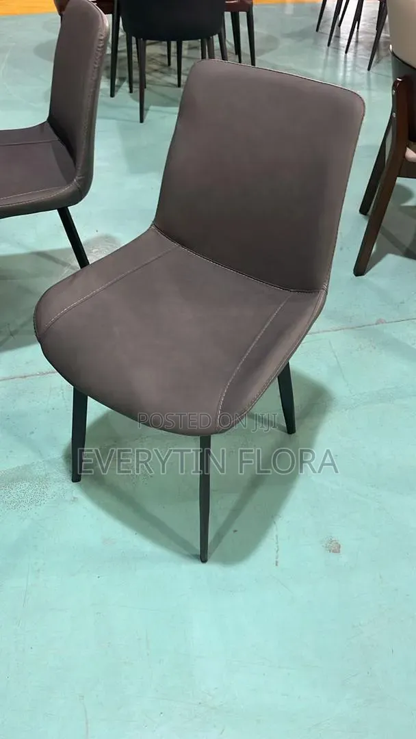 Zen Visitors Chair