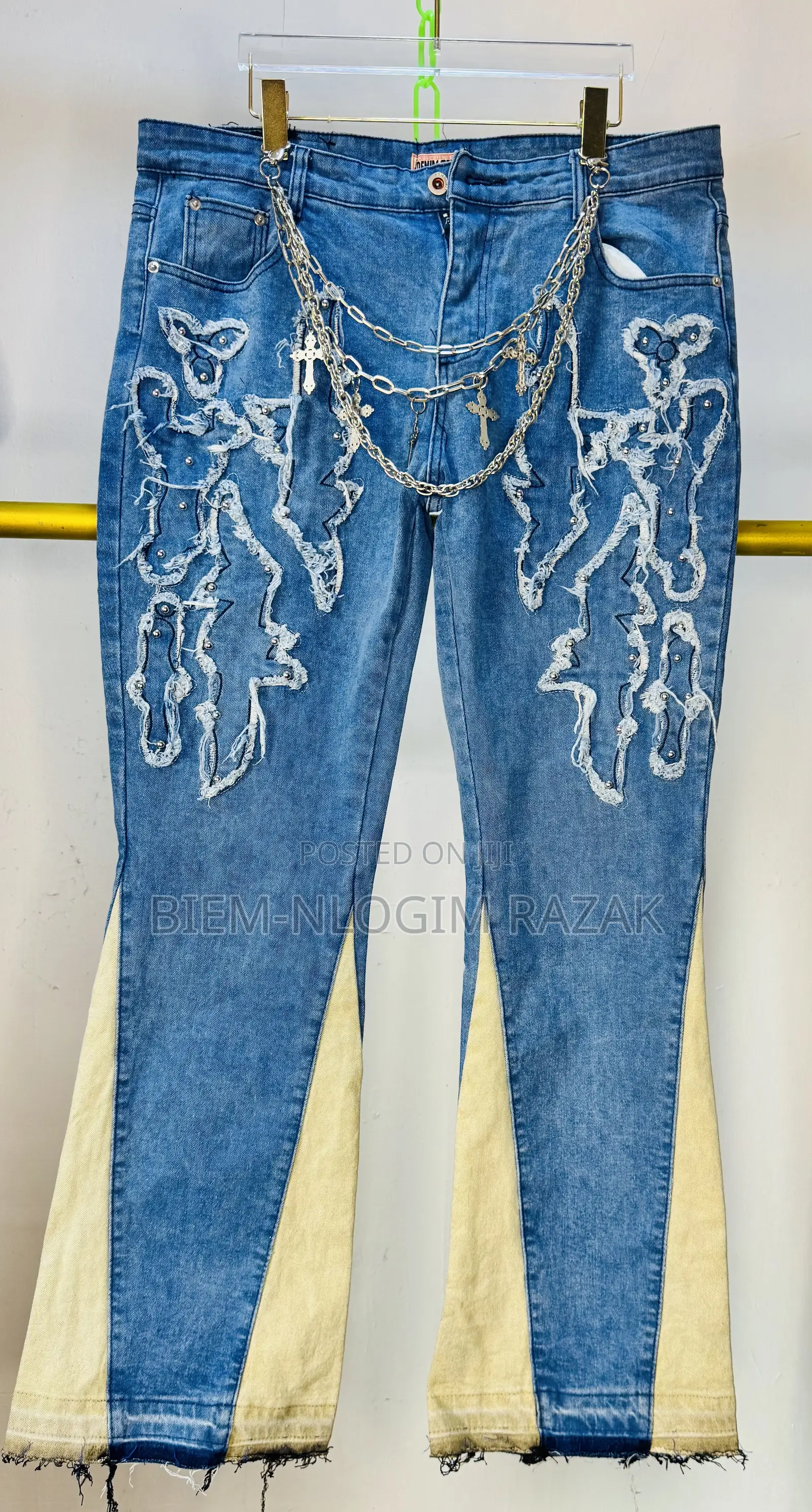 Quality Givenchy Baggy Jeans Available in Stock