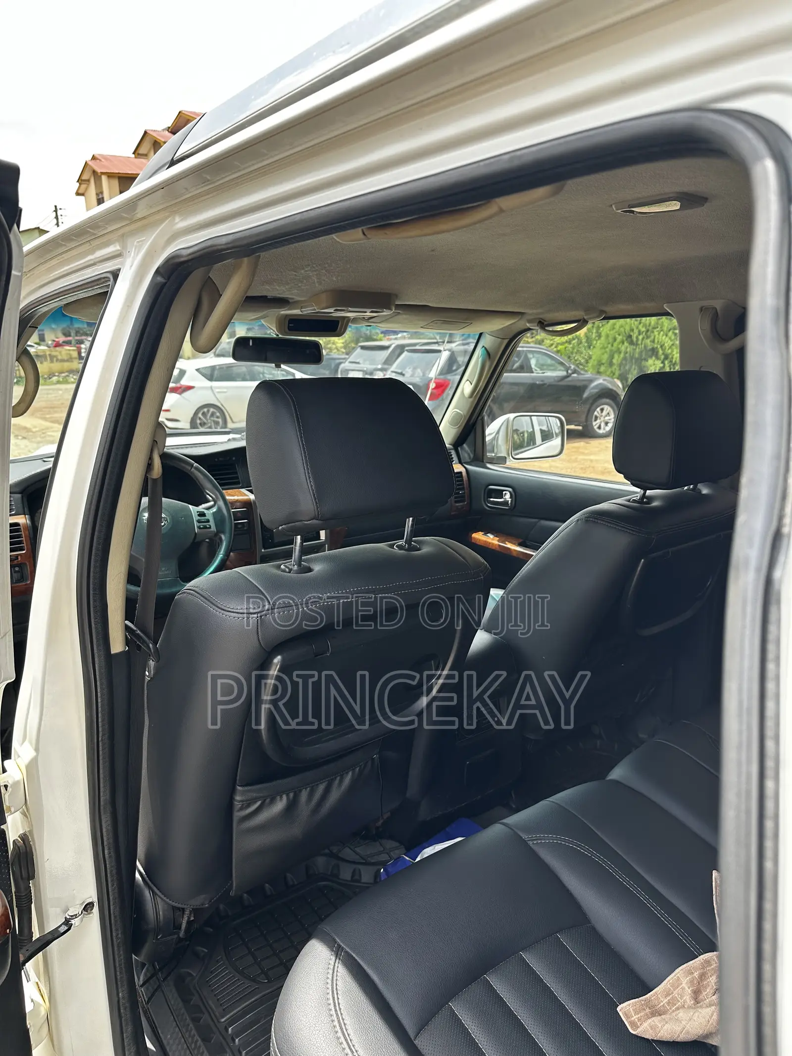 Nissan Patrol 2012 White