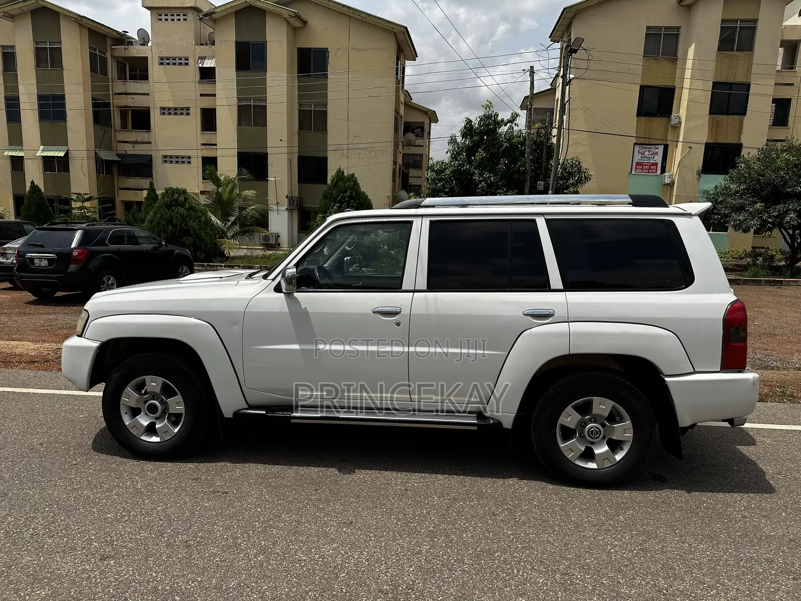 Nissan Patrol 2012 White