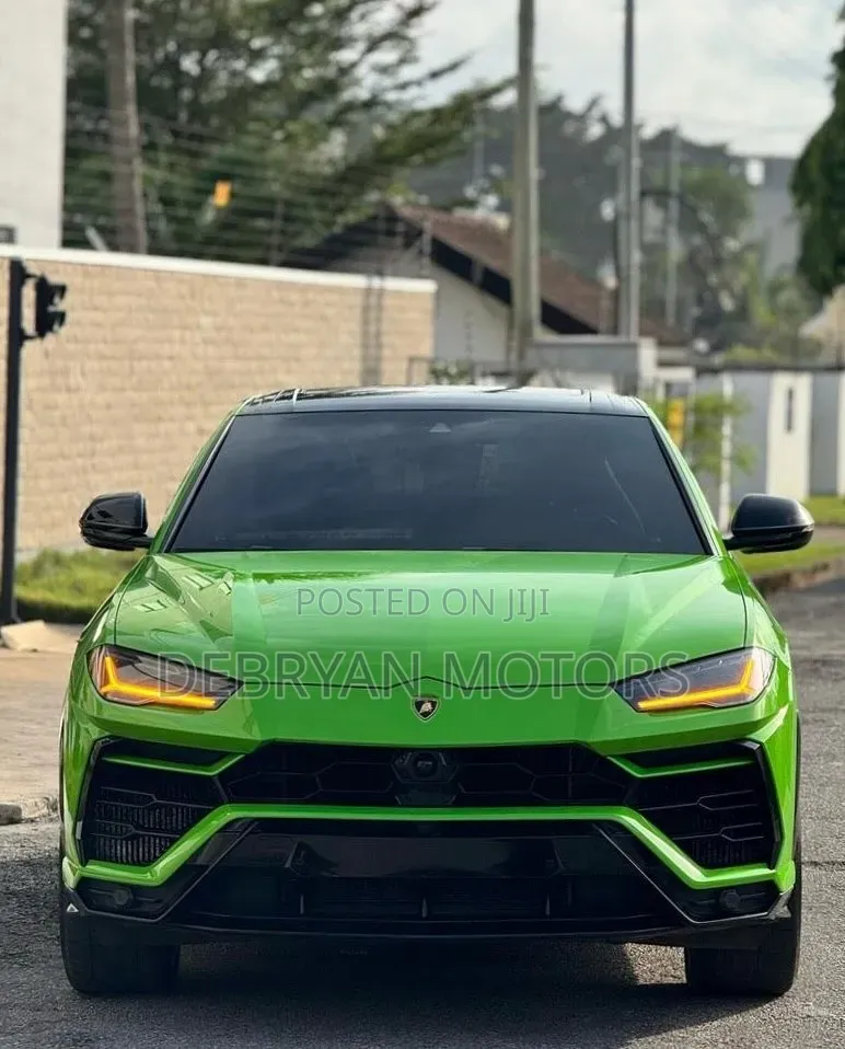Lamborghini Urus Pearl Capsule 2021 Green