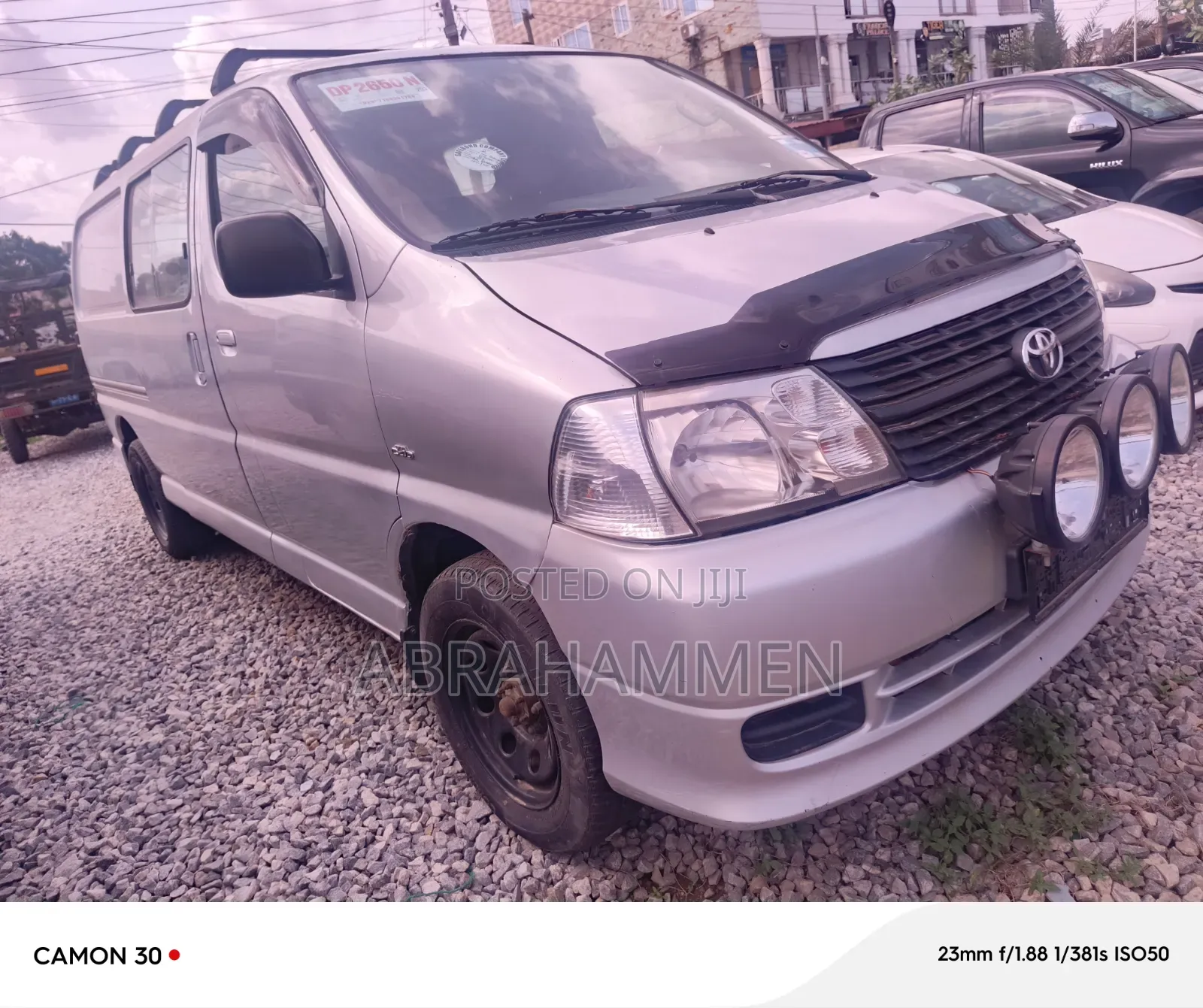 Toyota HiAce 2012 Silver