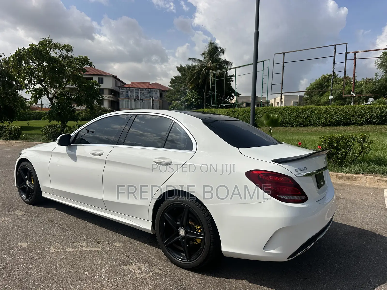 Mercedes-Benz C300 2017 White