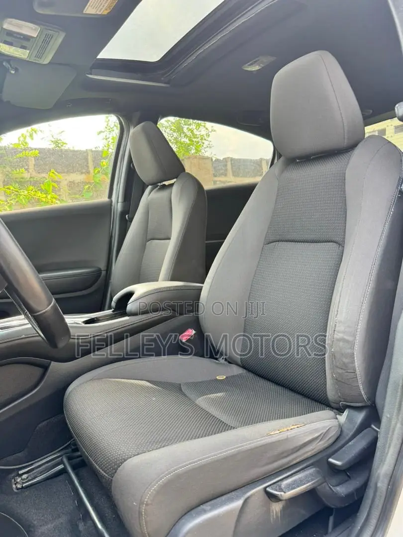 Honda HR-V Sport FWD 2019 White