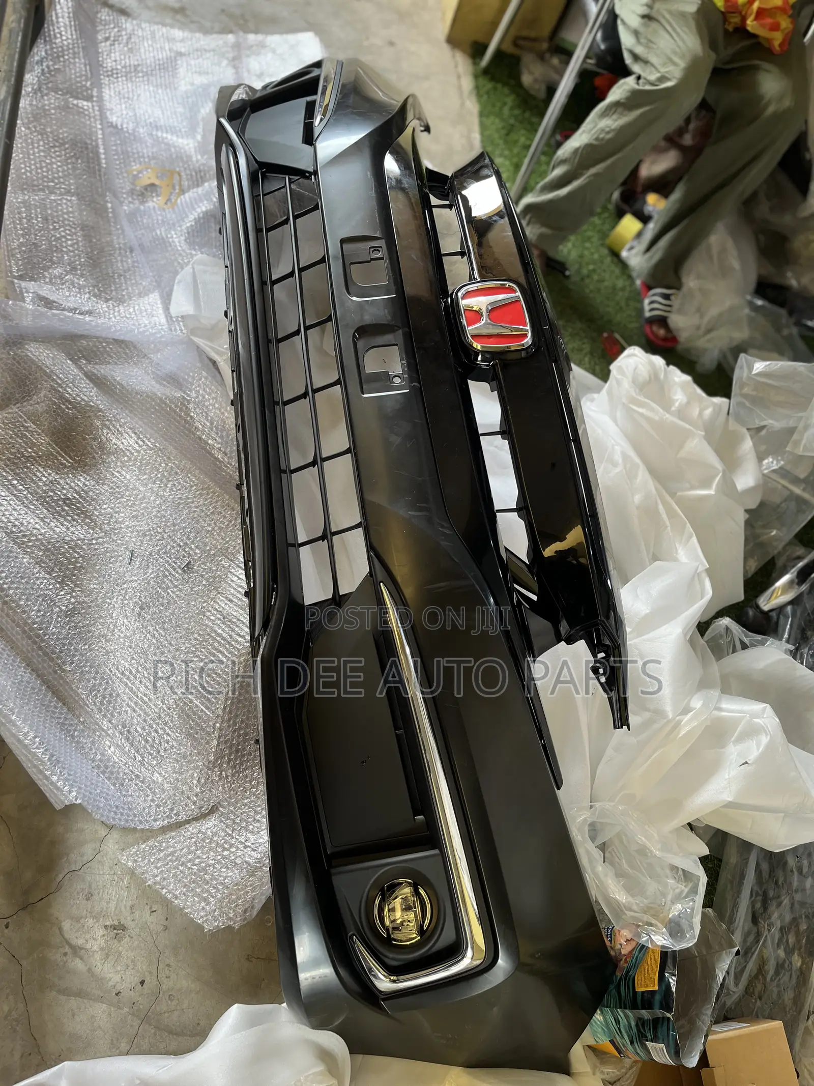 Honda Civic Front Bumper Complete 2016, 2017, 2018, 2019, 2020