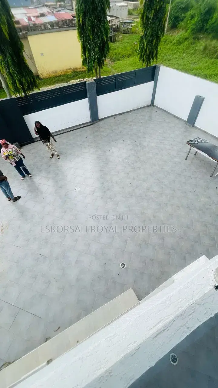 Furnished 6bdrm House in Ablekuma Ga Odumase, Galilea for sale