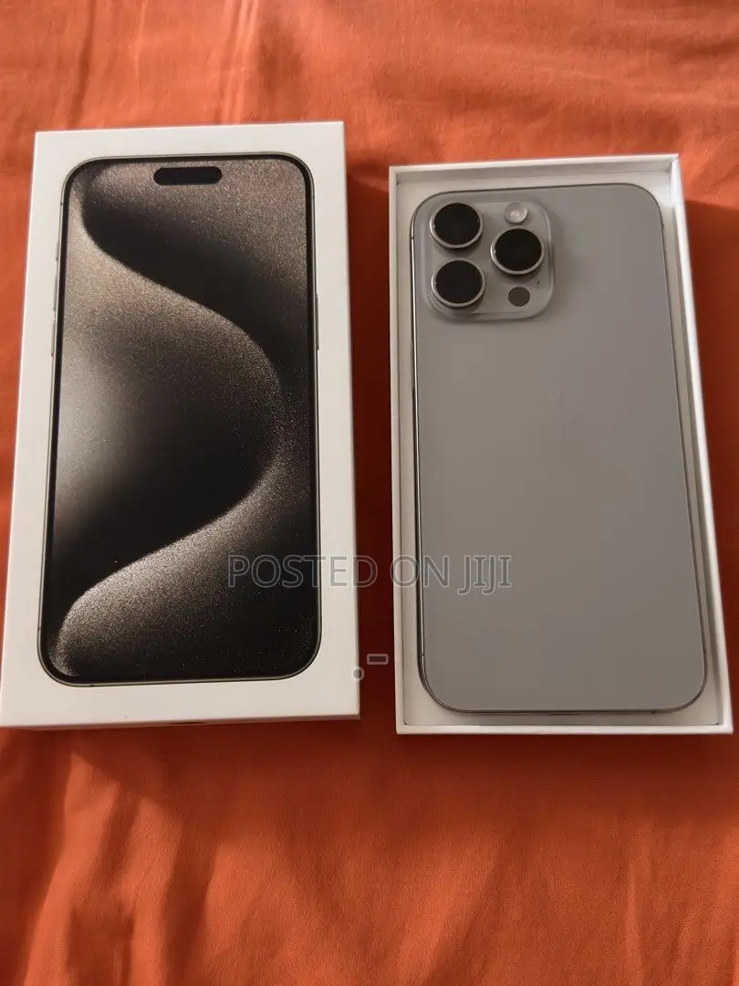 Apple iPhone 15 Pro Max 512 GB Silver