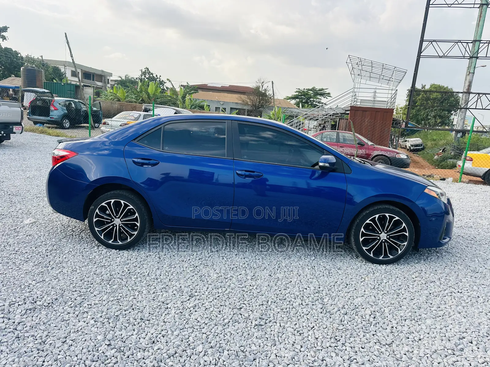 Toyota Corolla 2016 Blue