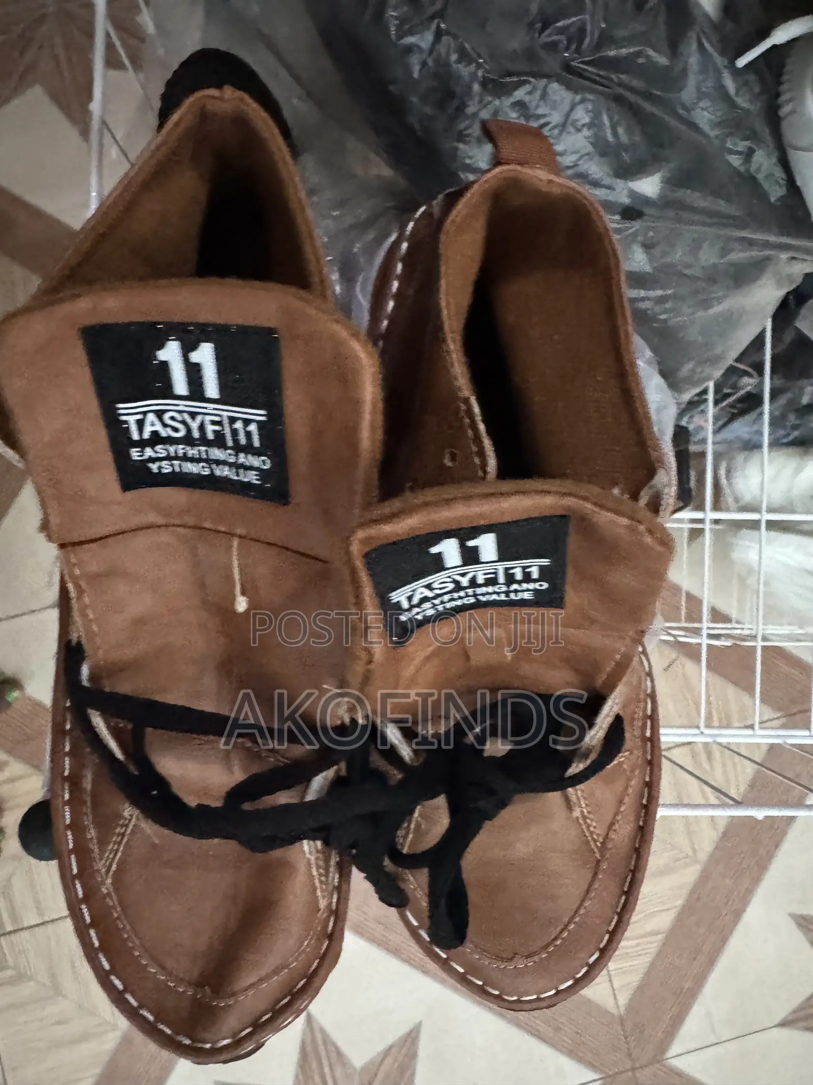 Sneakers Fashionable Woman / Man Preference