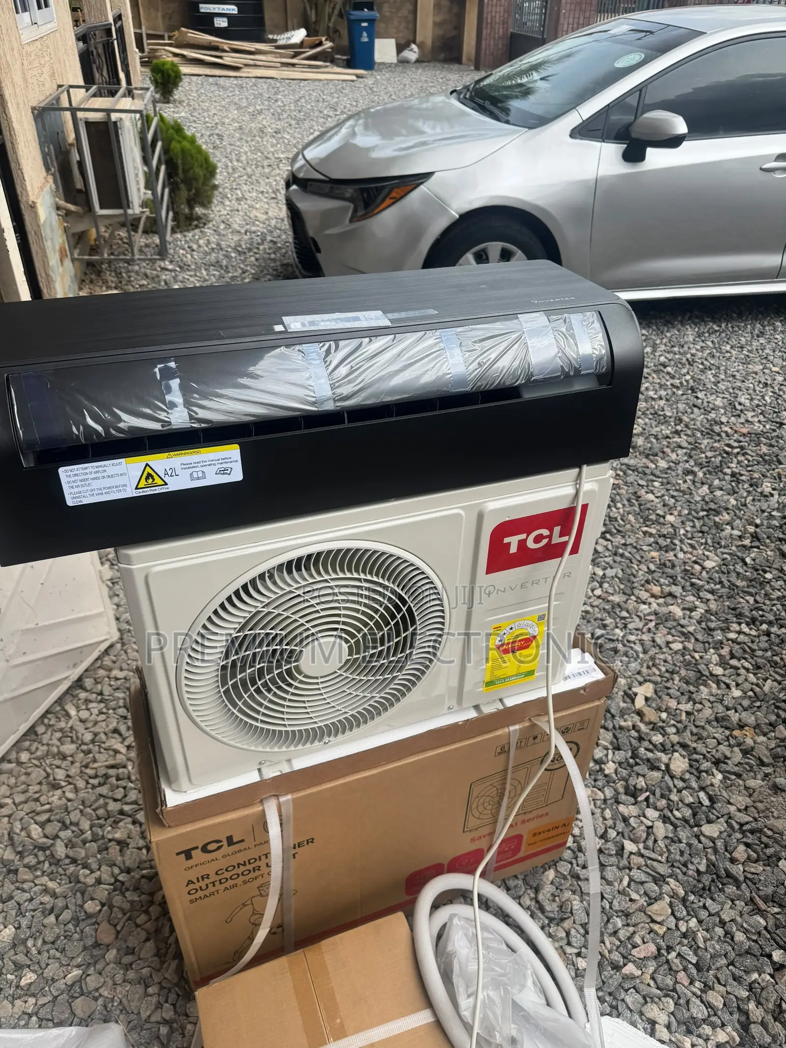 TCL 1.5hp Split Inverter Air Condition, 3 Star Energy Saving