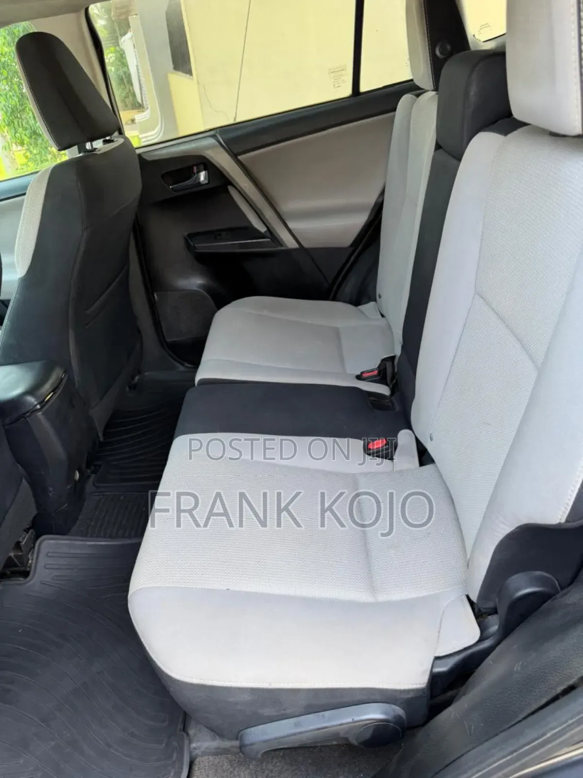 Toyota RAV4 XLE AWD (2.5L 4cyl 6A) 2016 Gray