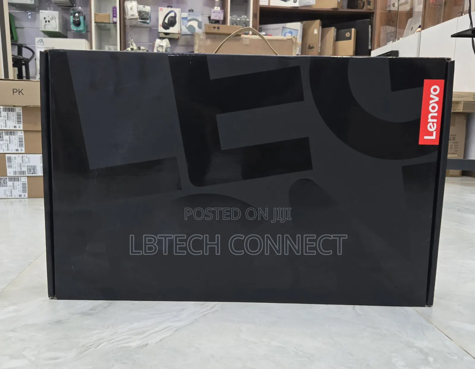 New Laptop Lenovo Legion 7 32GB Intel Core Ultra 9 SSD 2T