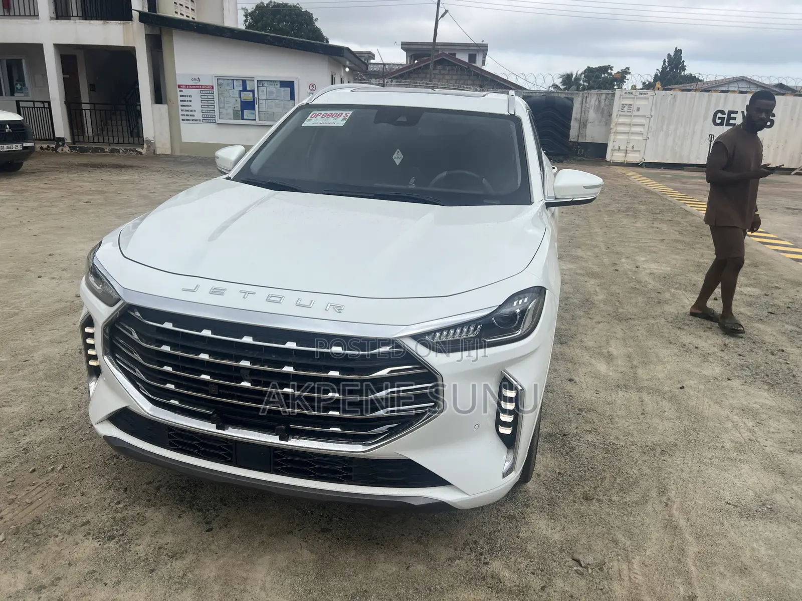 Jetour X70 Plus 1.6 7-Seater FWD 2021 White