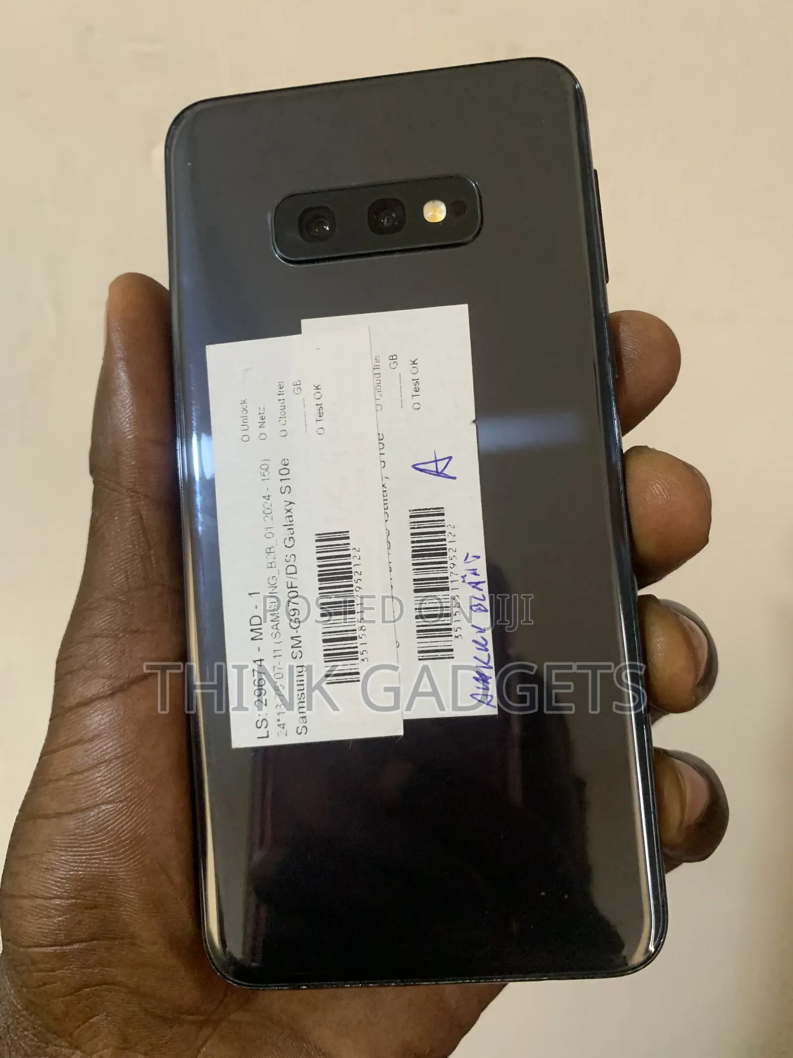 Samsung Galaxy S10e 128 GB Black