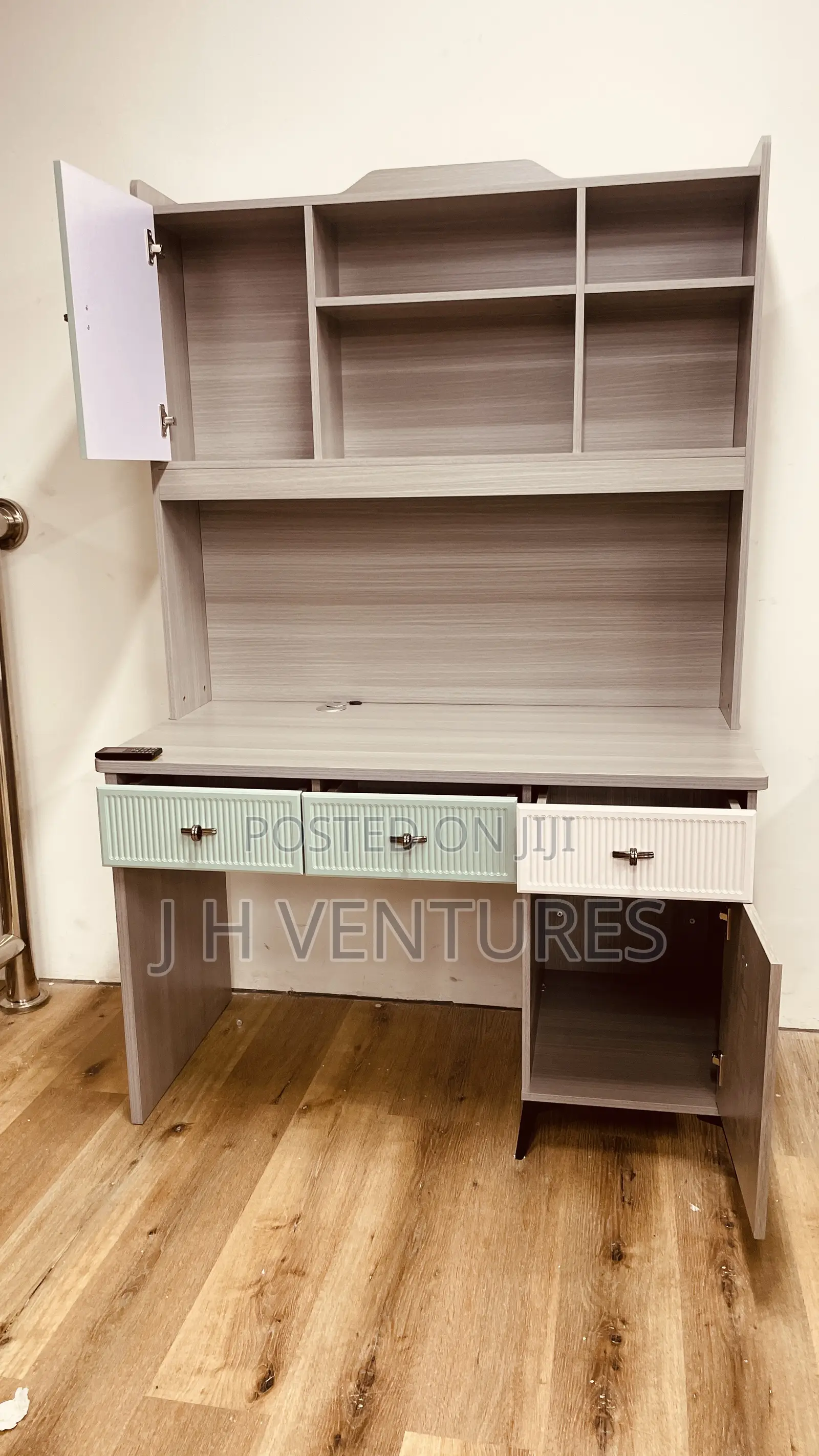 Computer Desk