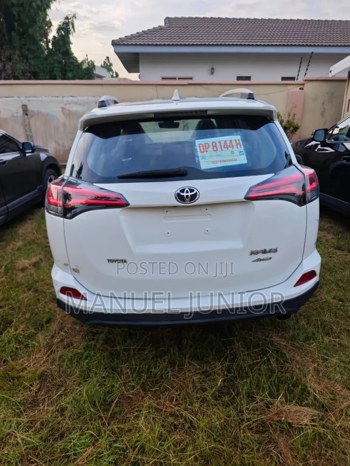 Toyota RAV4 Limited 4dr SUV AWD (2.5L 4cyl 6A) 2018 Off white