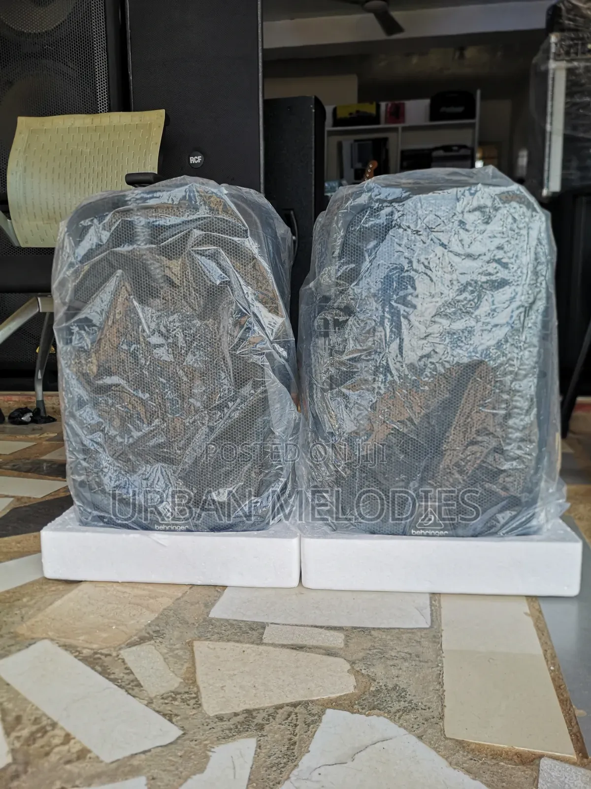 Behringer Pk110a Active Loudspeakers