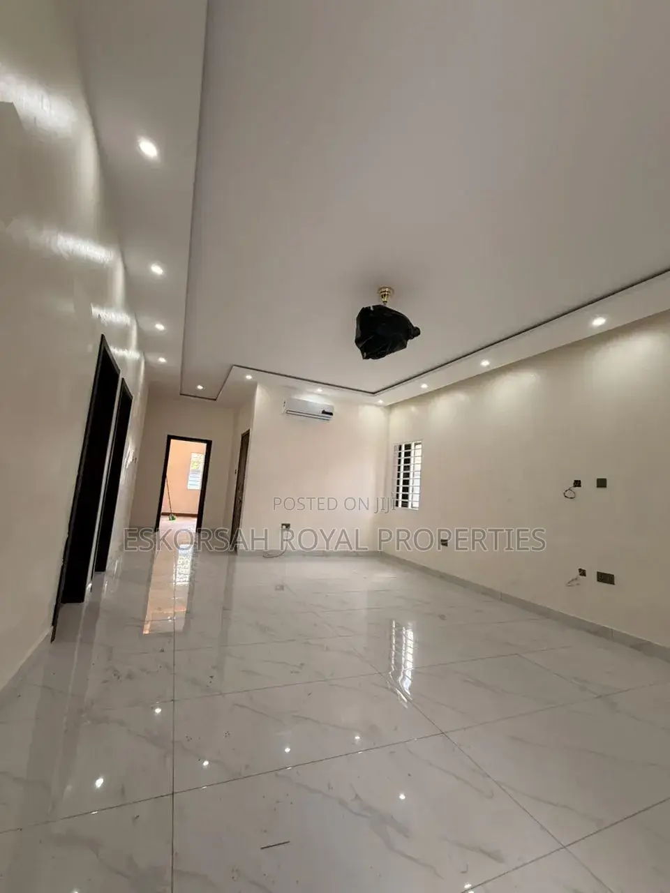 3bdrm House in Achimota Tantra Hill, Unity Closed for sale