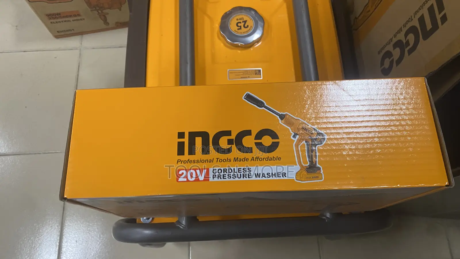 Ingco 20v Cordless Pressure Washer 2.8l/M