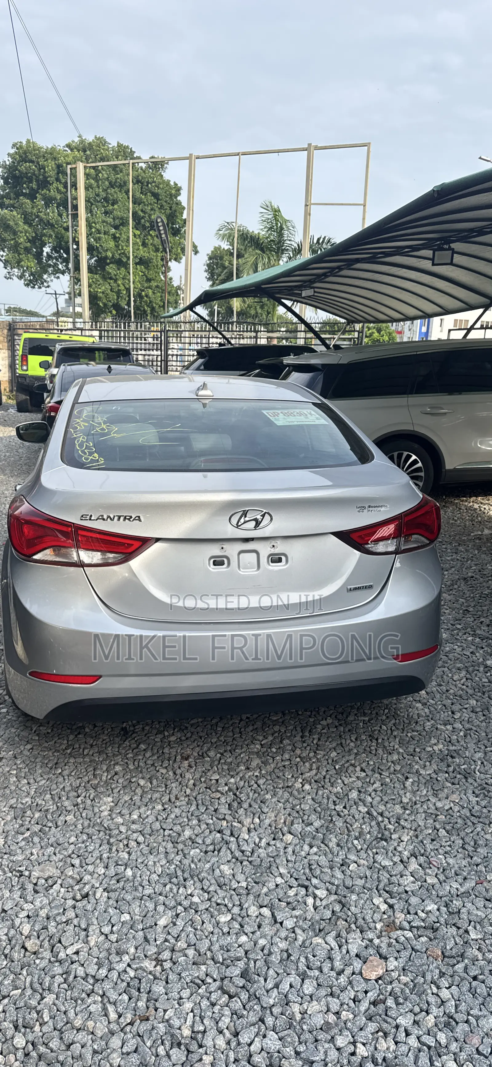 Hyundai Elantra Limited 4dr Sedan (1.8L 4cyl 6A) 2015 Silver