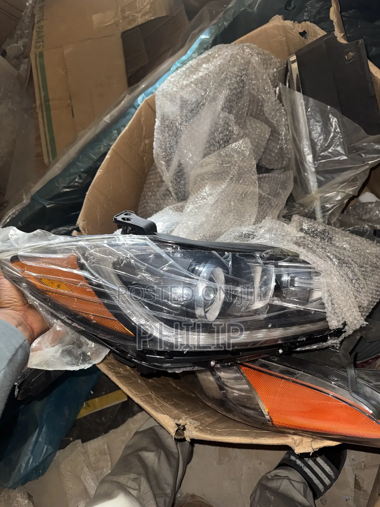 Elantra 2017 Headlight Pair