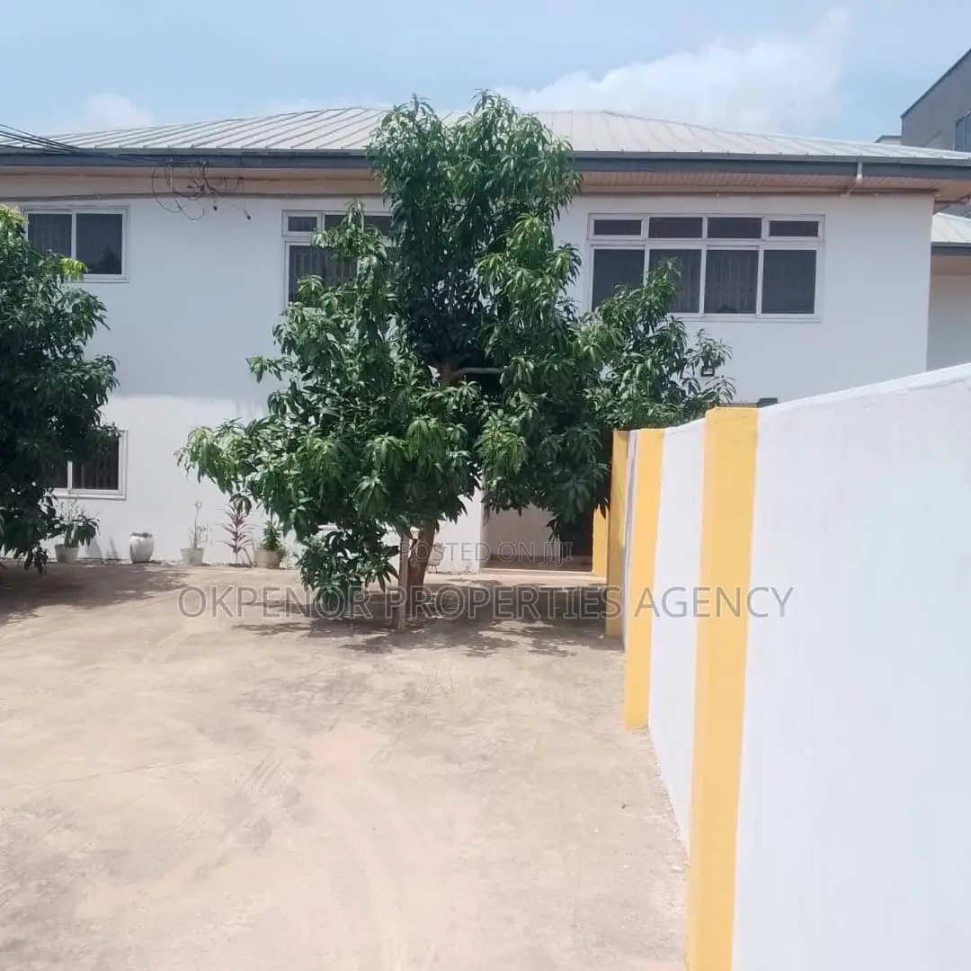 3bdrm Duplex in Tseaddo, Accra Metropolitan for rent