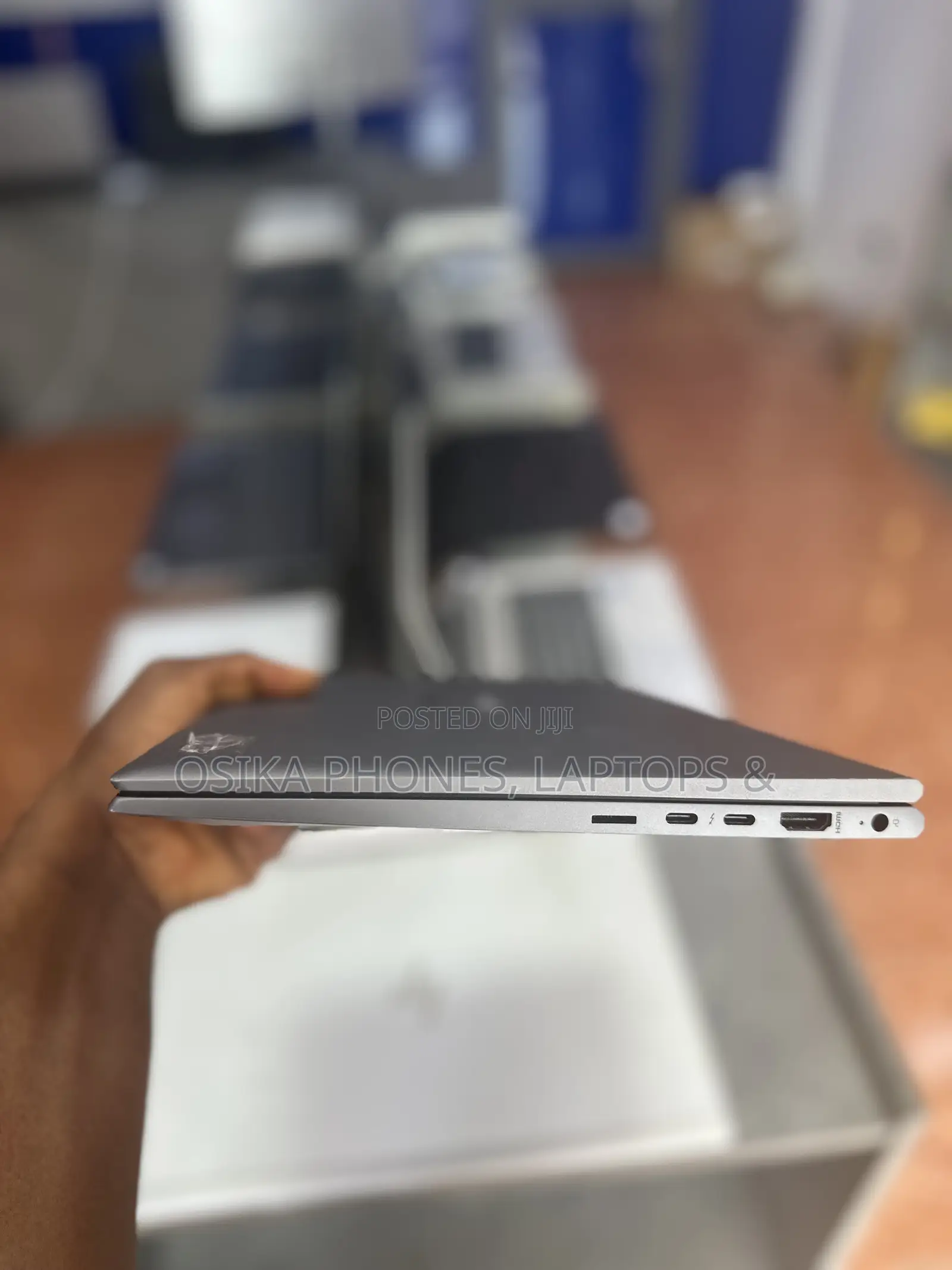 Laptop HP ZBook Firefly 14 G7 32GB Intel Core i7 SSD 256GB