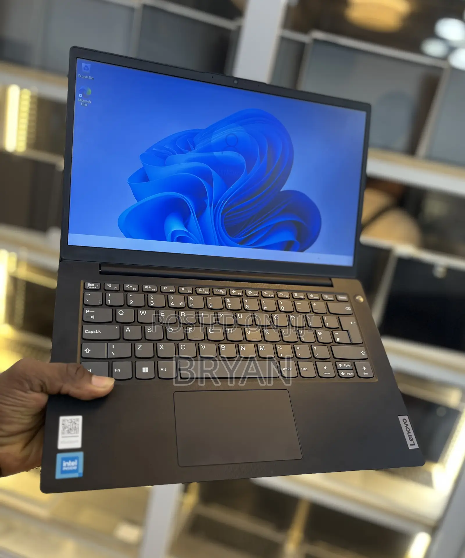 Laptop Lenovo Ideapad V14 IGL 8GB Intel SSD 256GB