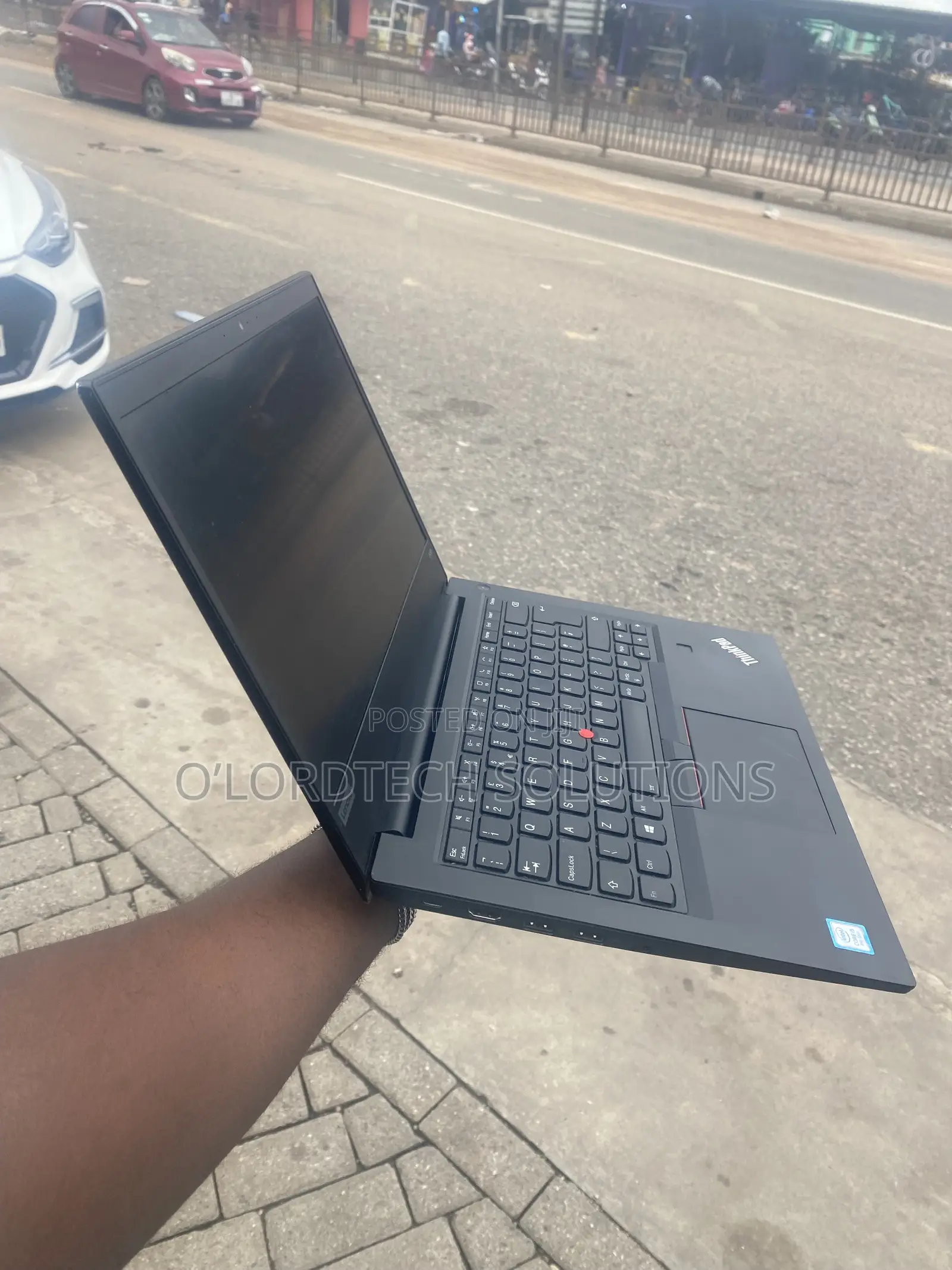 Laptop Lenovo ThinkPad E495 8GB Intel Core i5 SSD 256GB