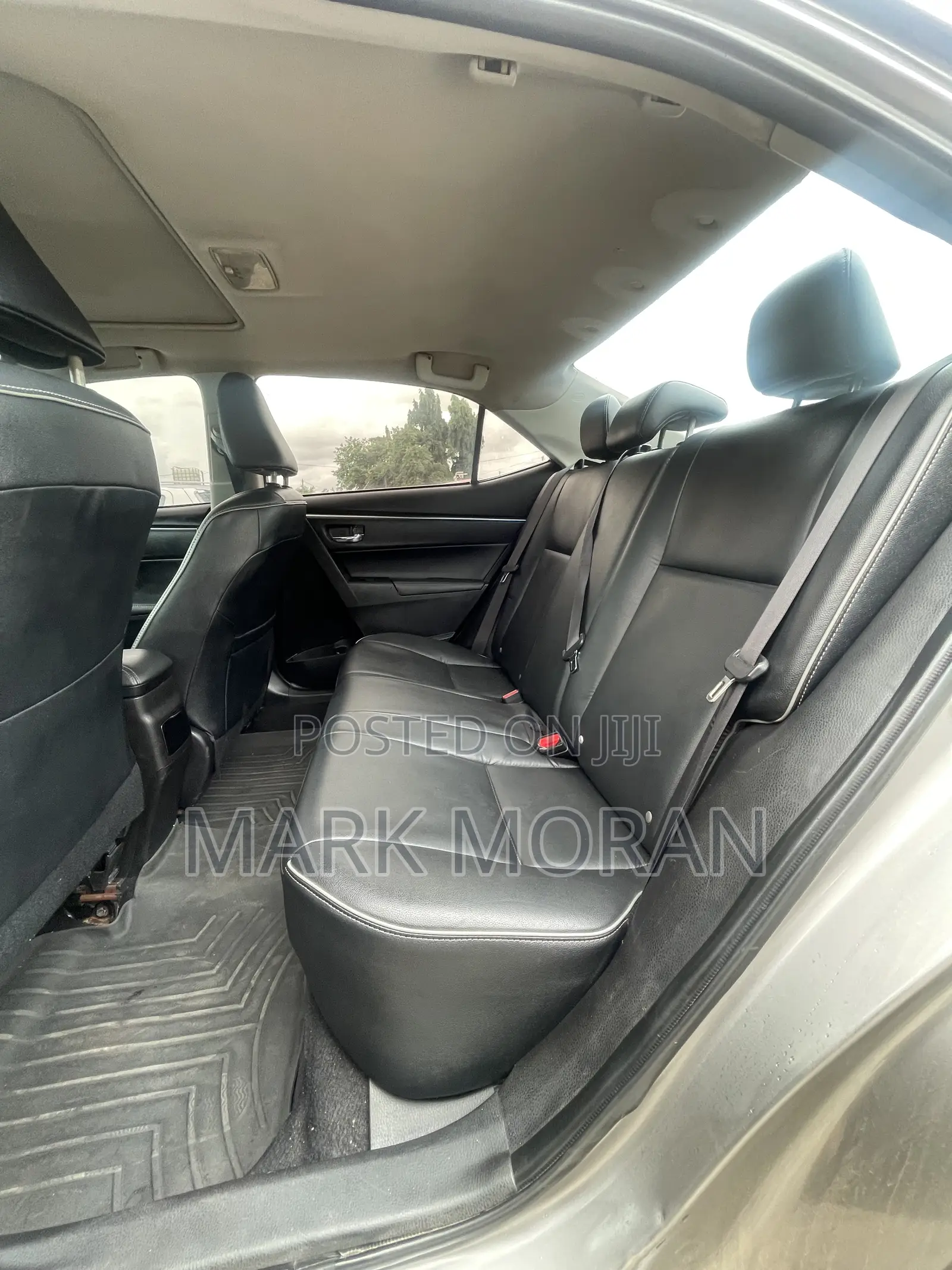 Toyota Corolla 2014 Brown