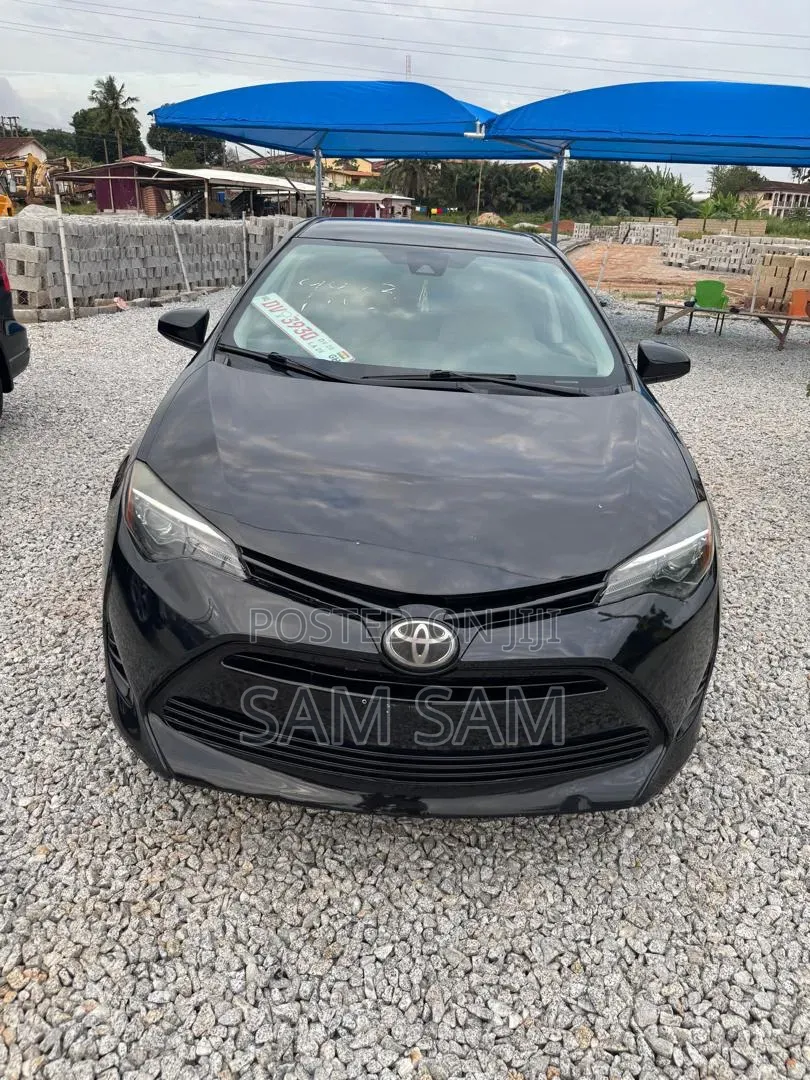 Toyota Corolla 2018 Black