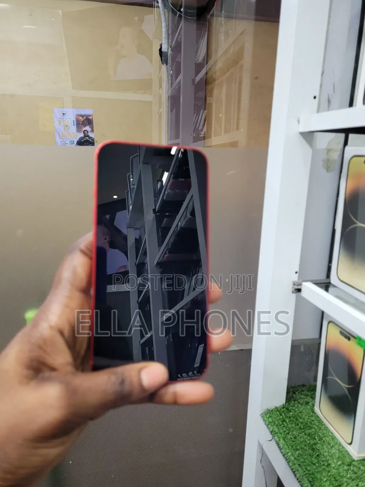 Apple iPhone 13 128 GB Red