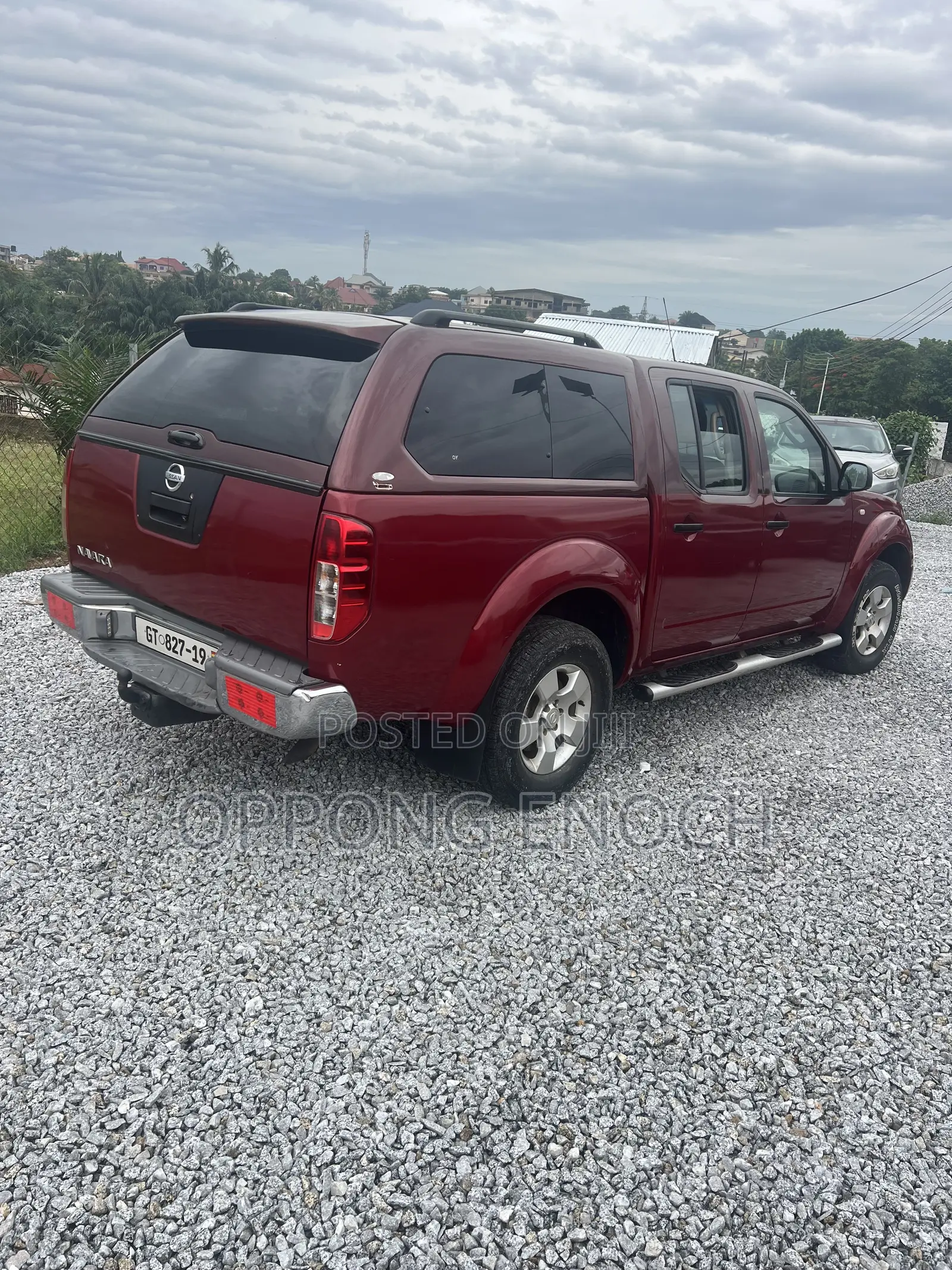 Nissan Navara 2014 Red