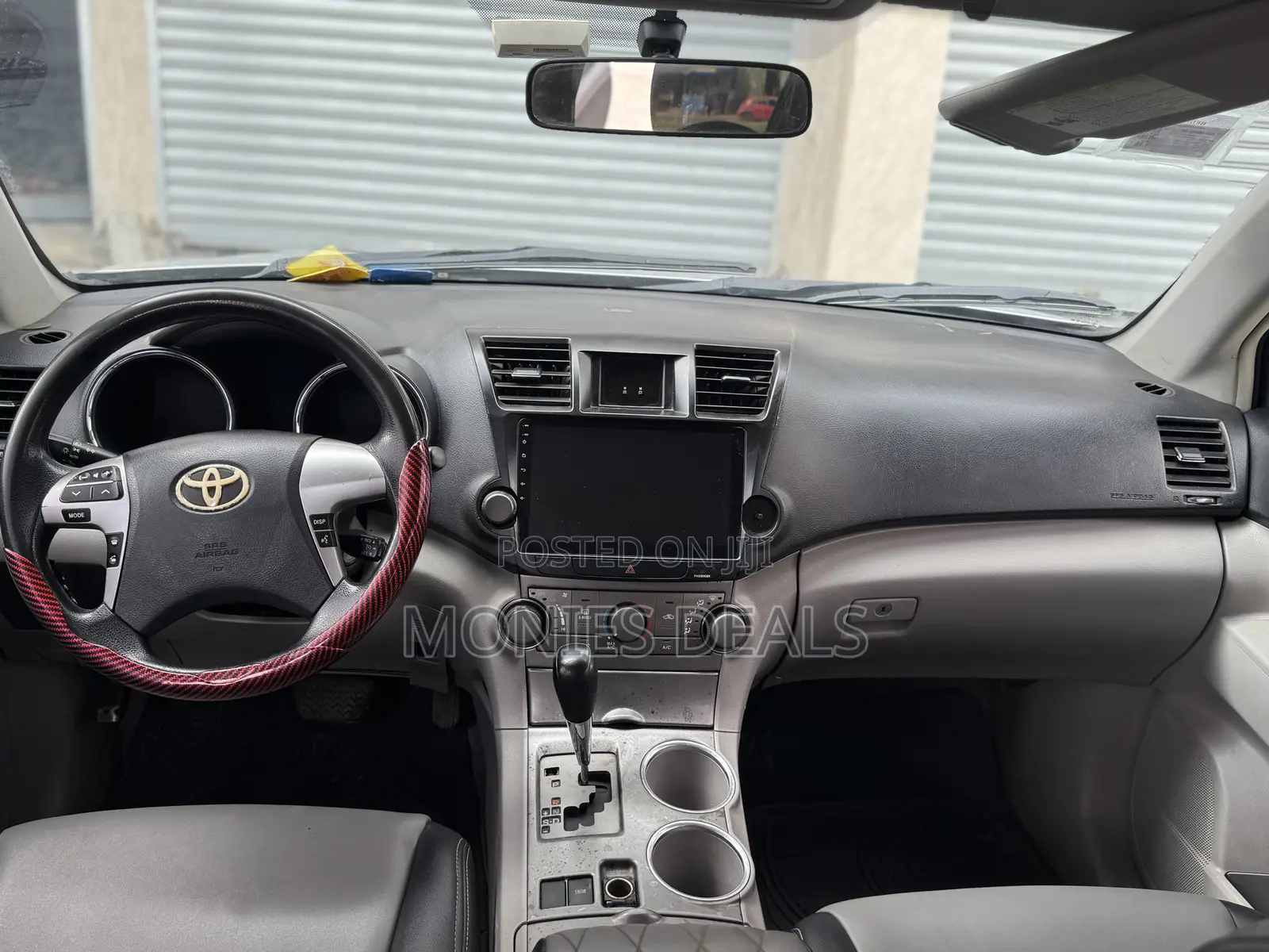 Toyota Highlander Base 2010 Gray