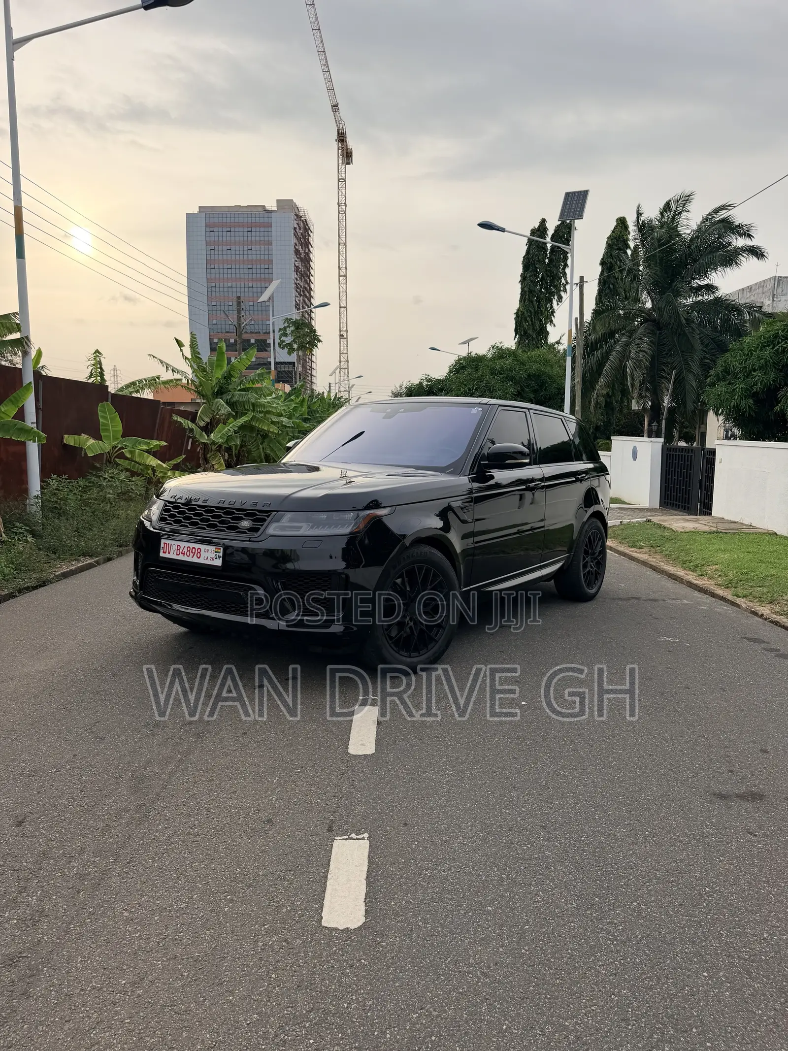 Land Rover Range Rover 3.0L V6 Supercharged HSE 2019 Black