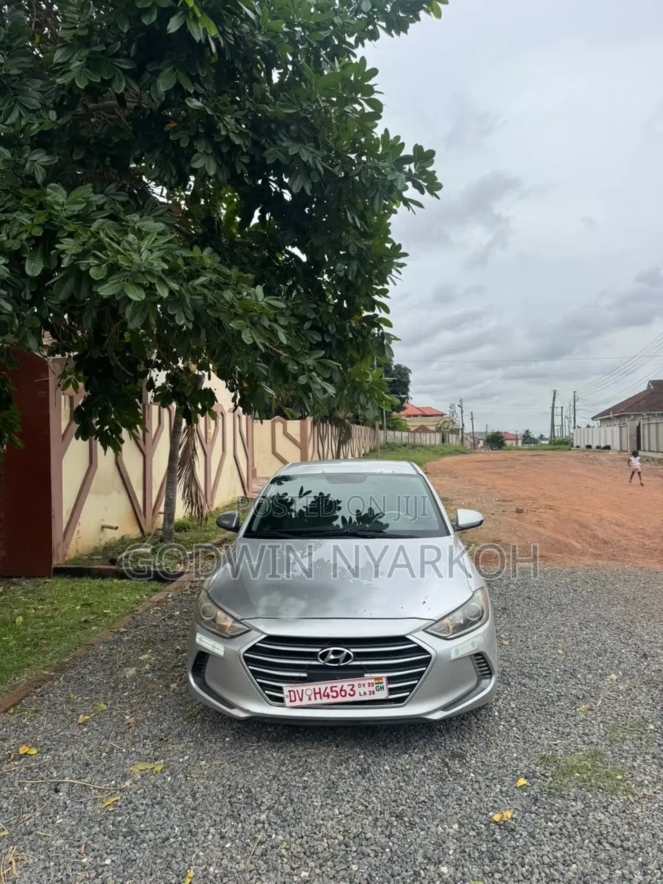 Hyundai Elantra SE Sedan FWD (2.0L 4cyl 6M) 2017 Silver
