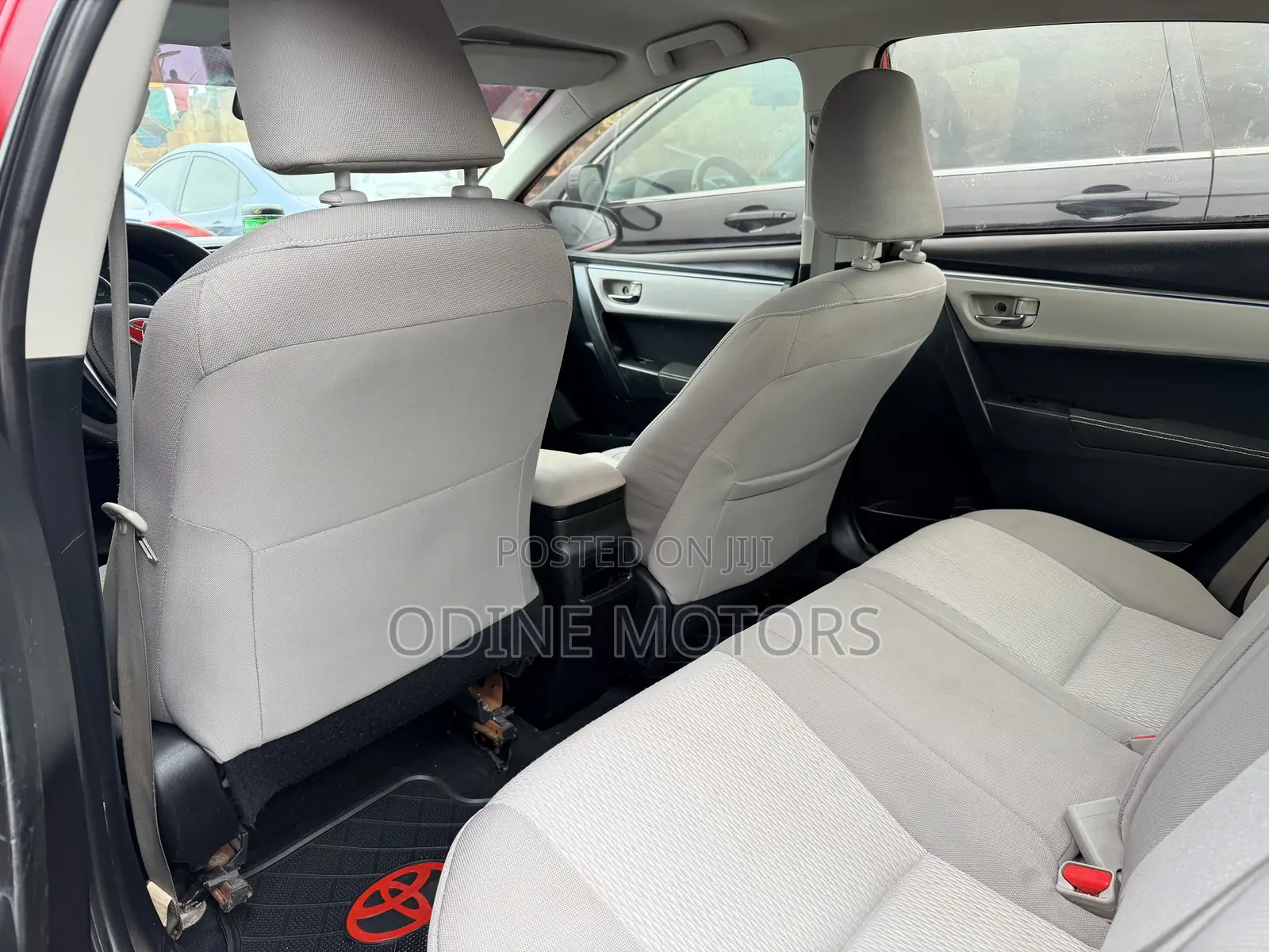 Toyota Corolla 2014 Red