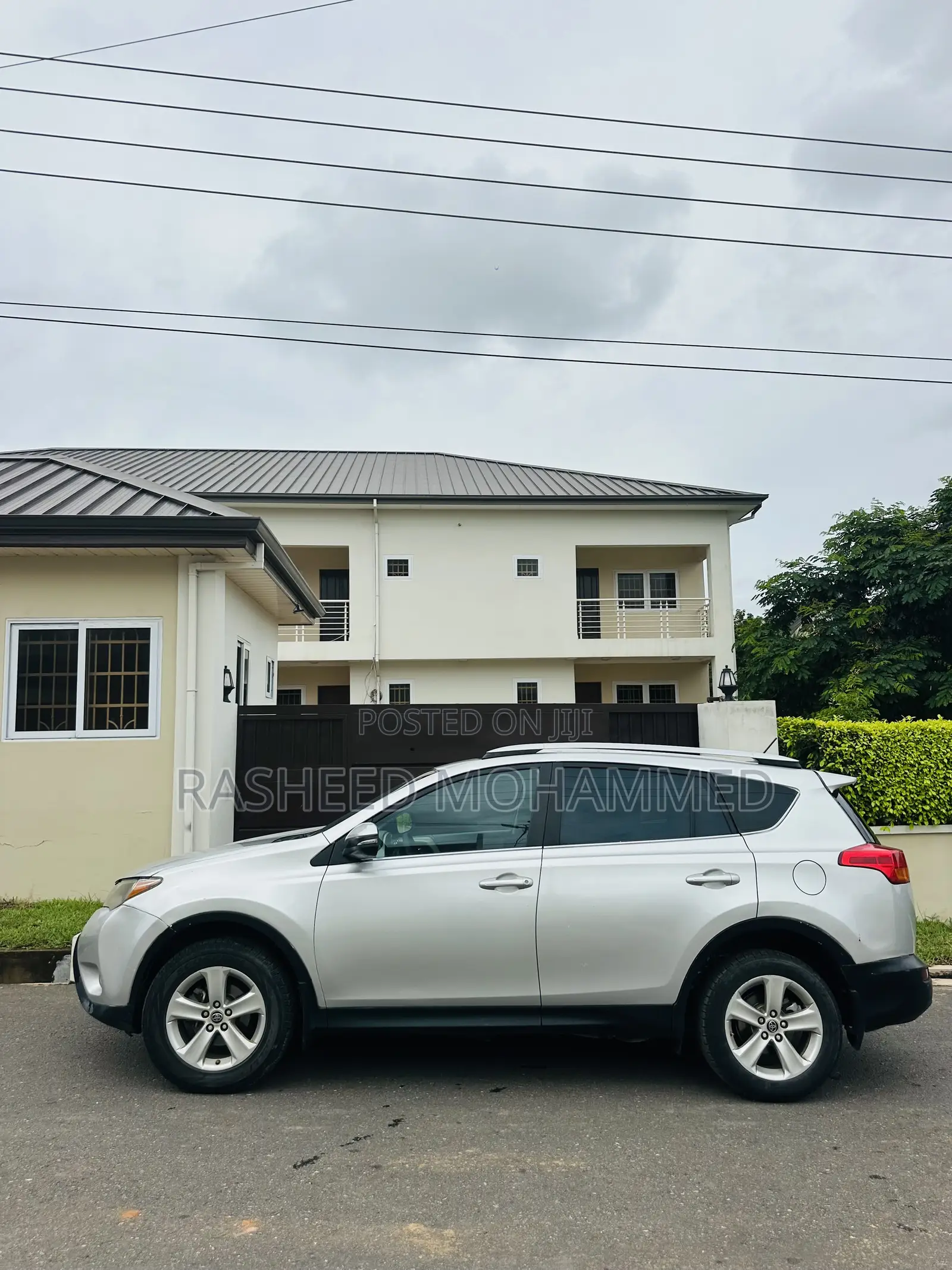 Toyota RAV4 Limited 4dr SUV AWD (2.5L 4cyl 6A) 2015 Silver