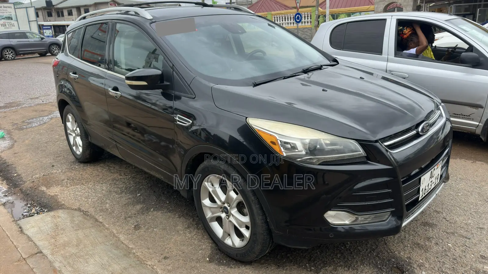 Ford Escape Titanium 4dr SUV (1.6L 4cyl Turbo 6A) 2015 Black