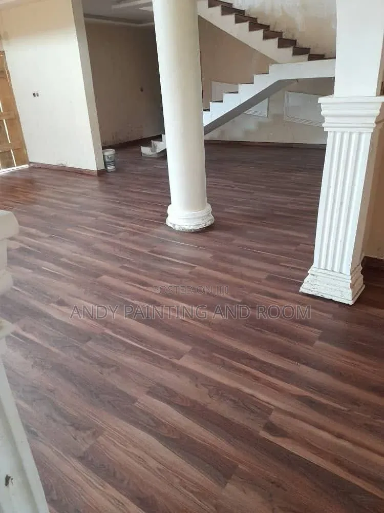 Exclusive Vinyl Flooring Installation for Luxury Homes