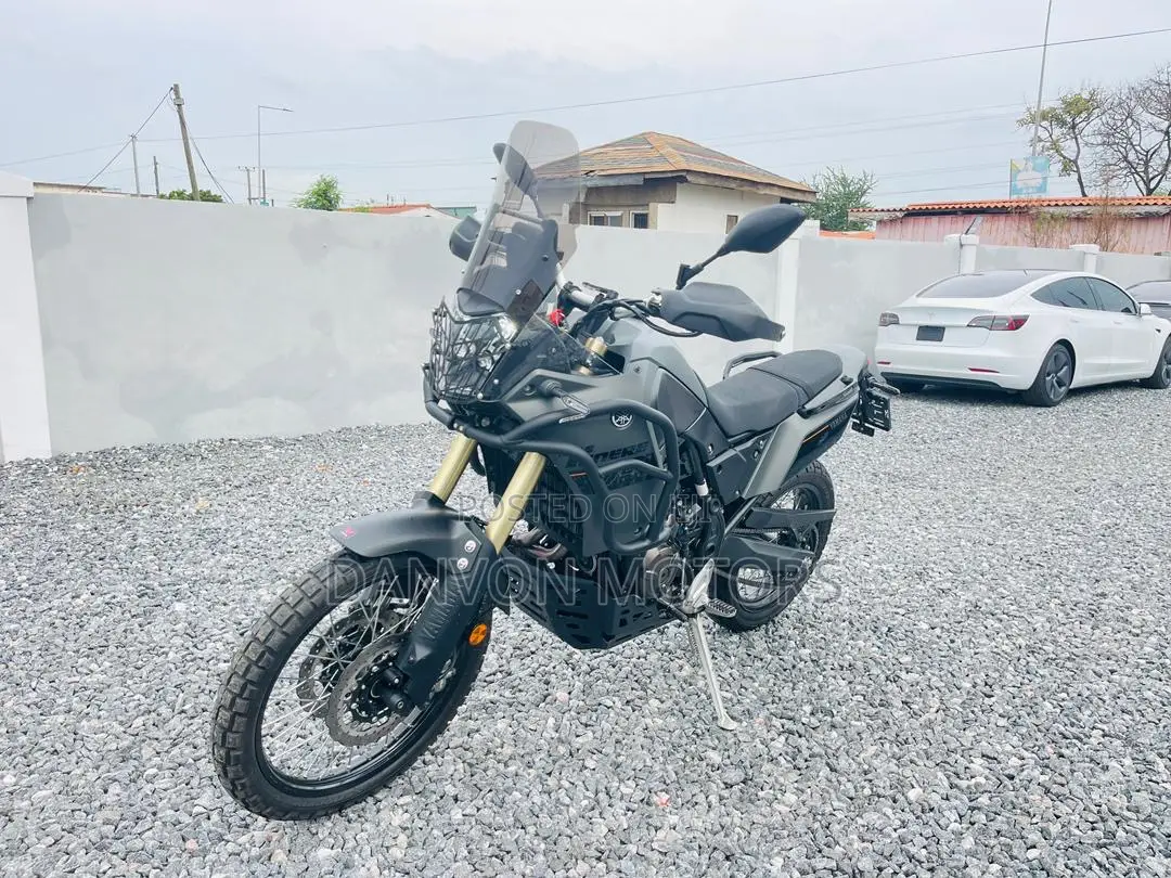 Aprilia Terra 2024 Gray