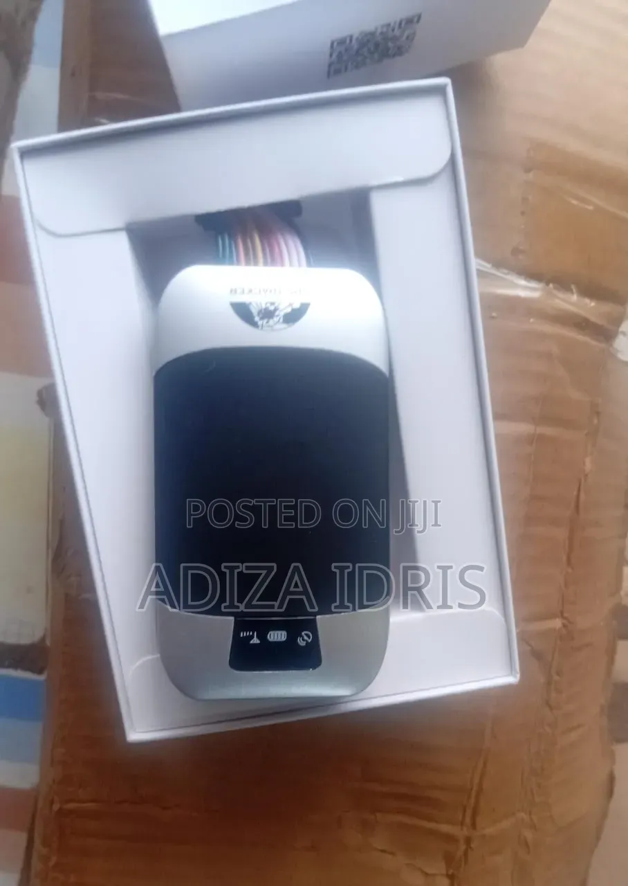 GPS Tracker for All Cars . It Comes With App Control