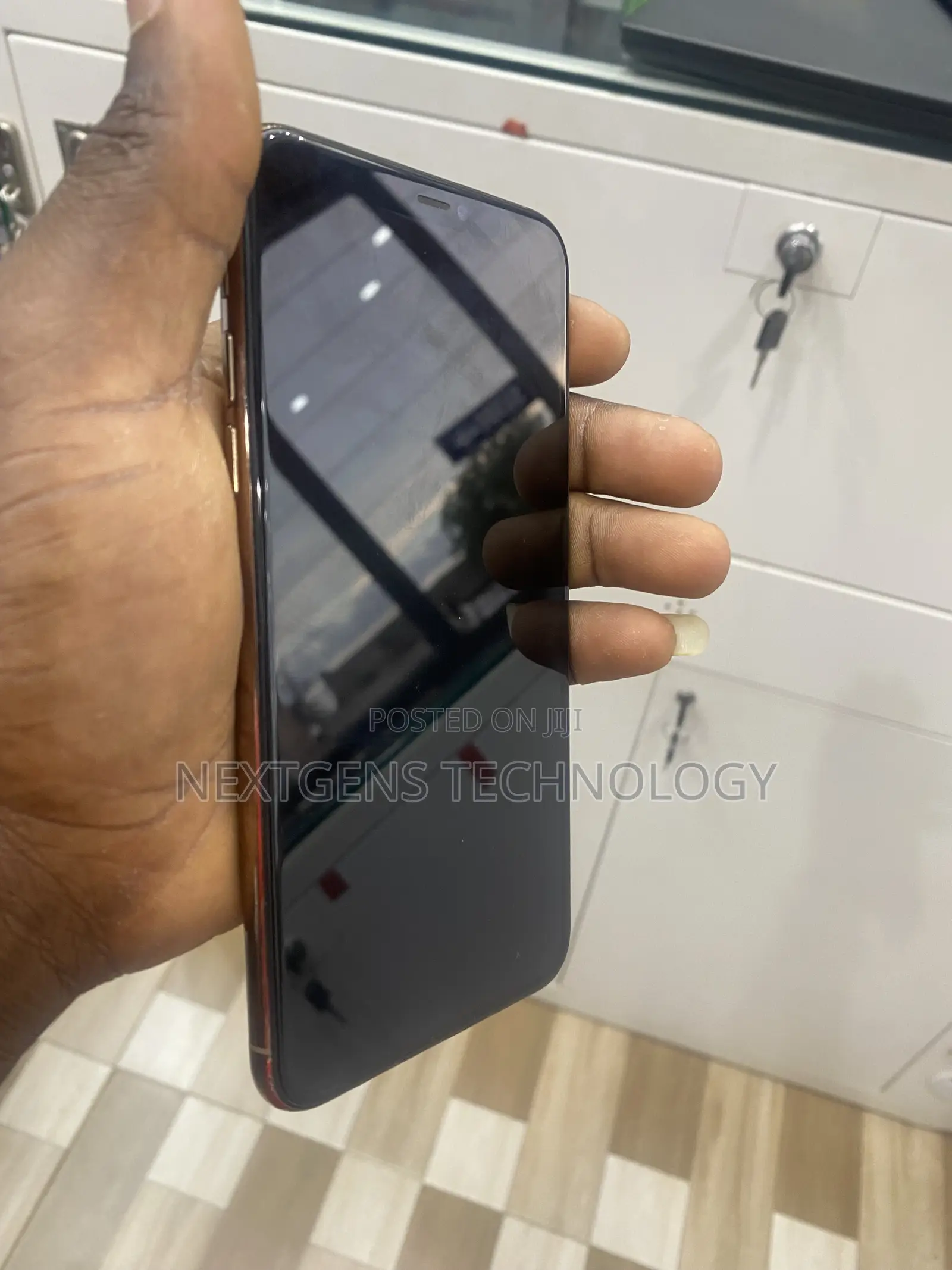 Apple iPhone 11 Pro Max 64 GB Gold