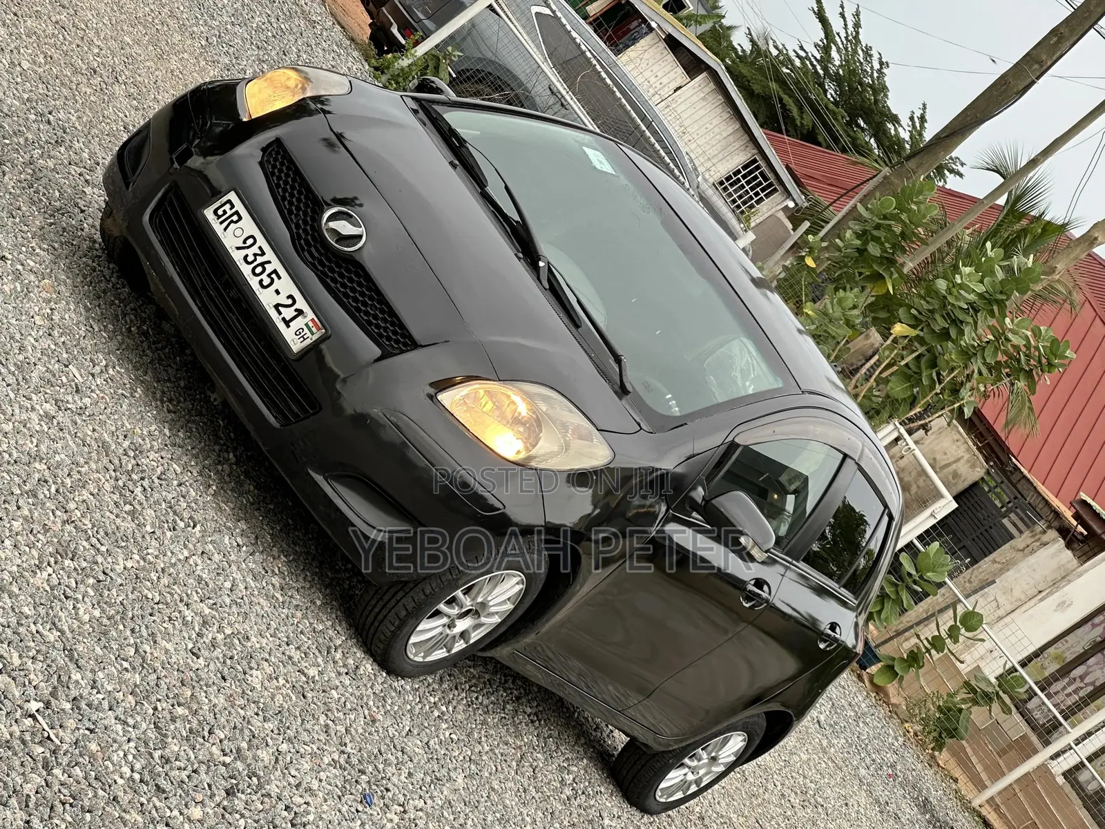 Toyota Vitz 2010 Black
