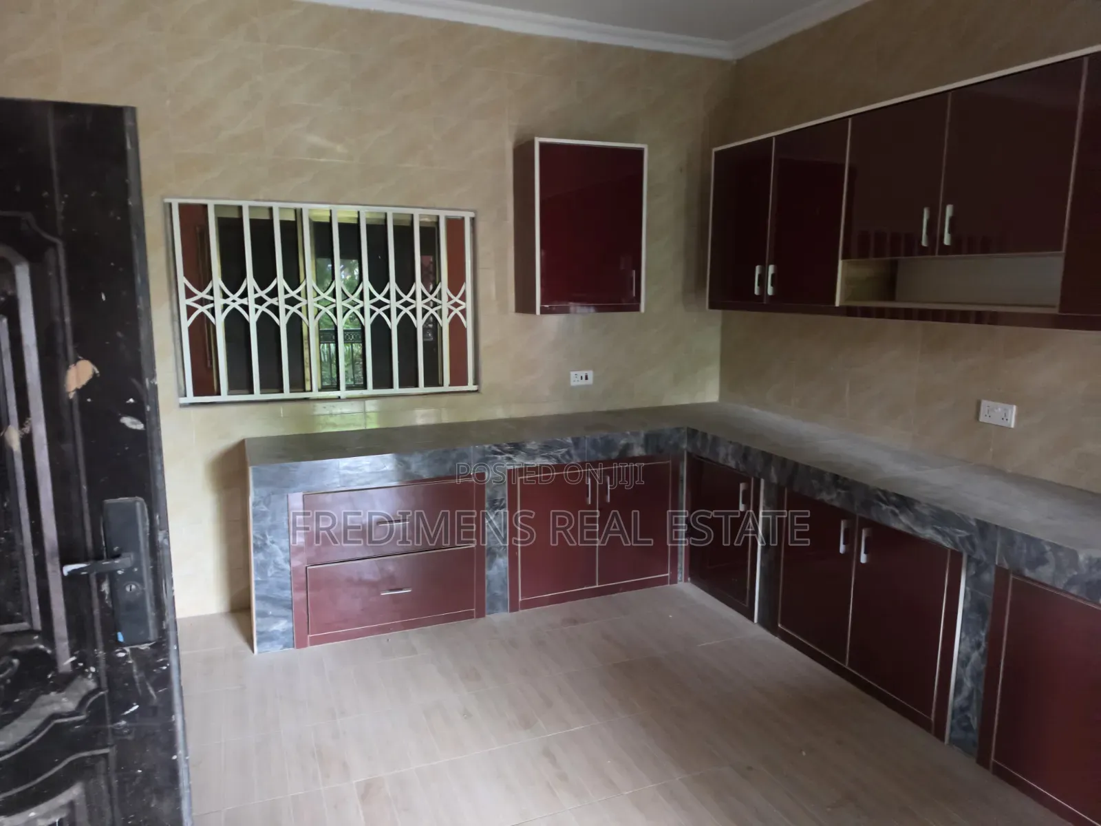 2bdrm Apartment in Fredimens Real, Afigya-Kwabre for rent