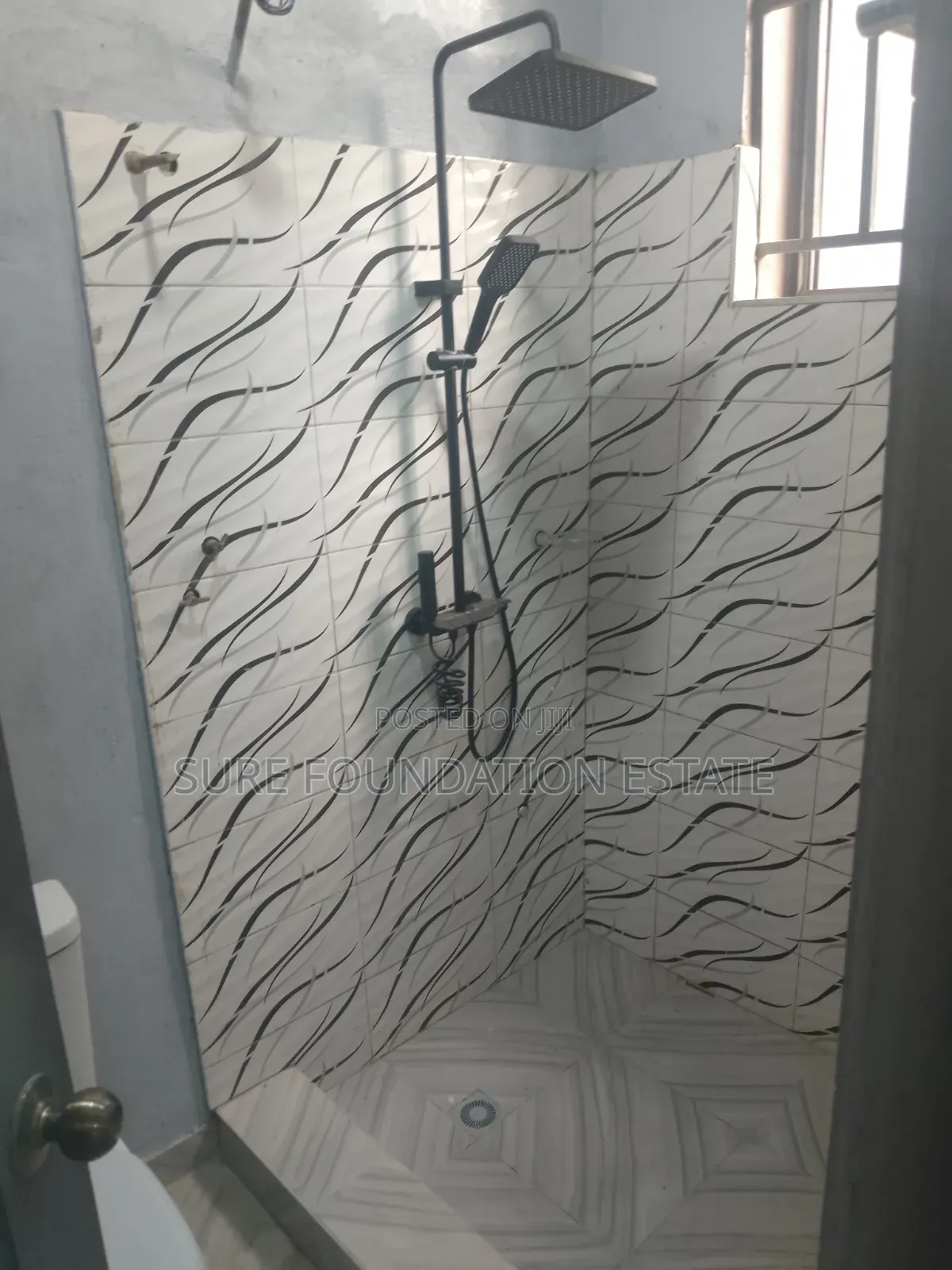 2bdrm Apartment in Dansoman for rent